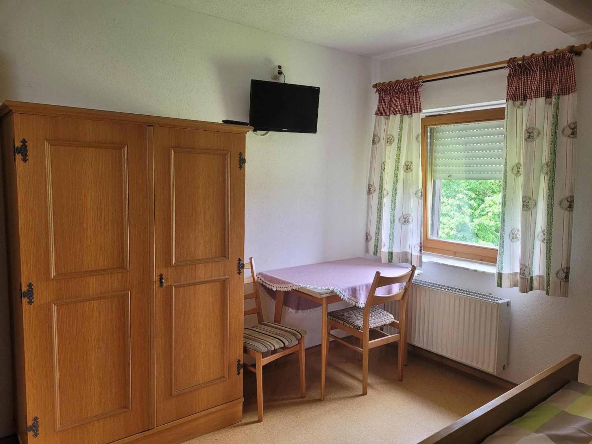 Double Room with Private Bathroom photo 2