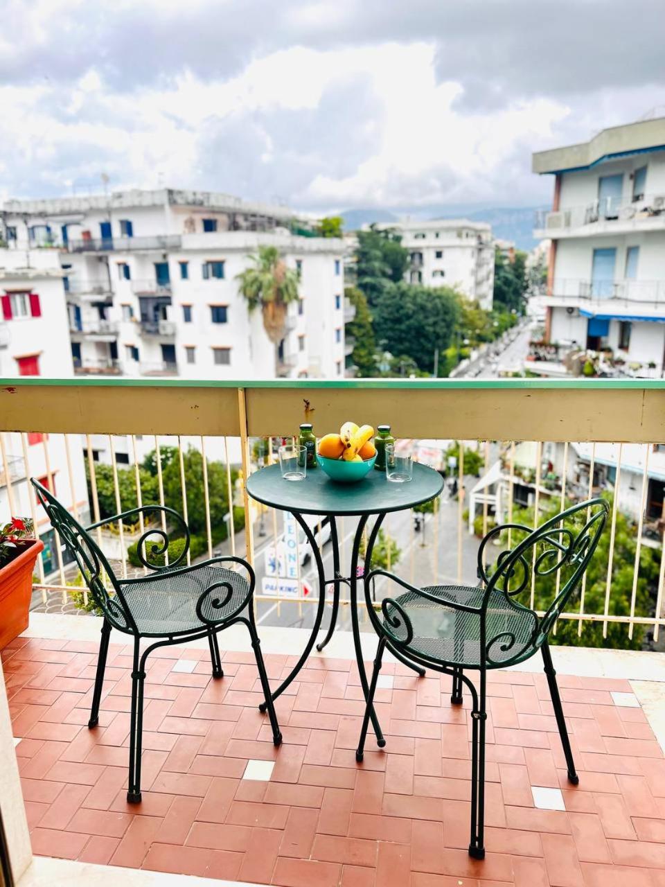 Double Room with Balcony - Photo 2