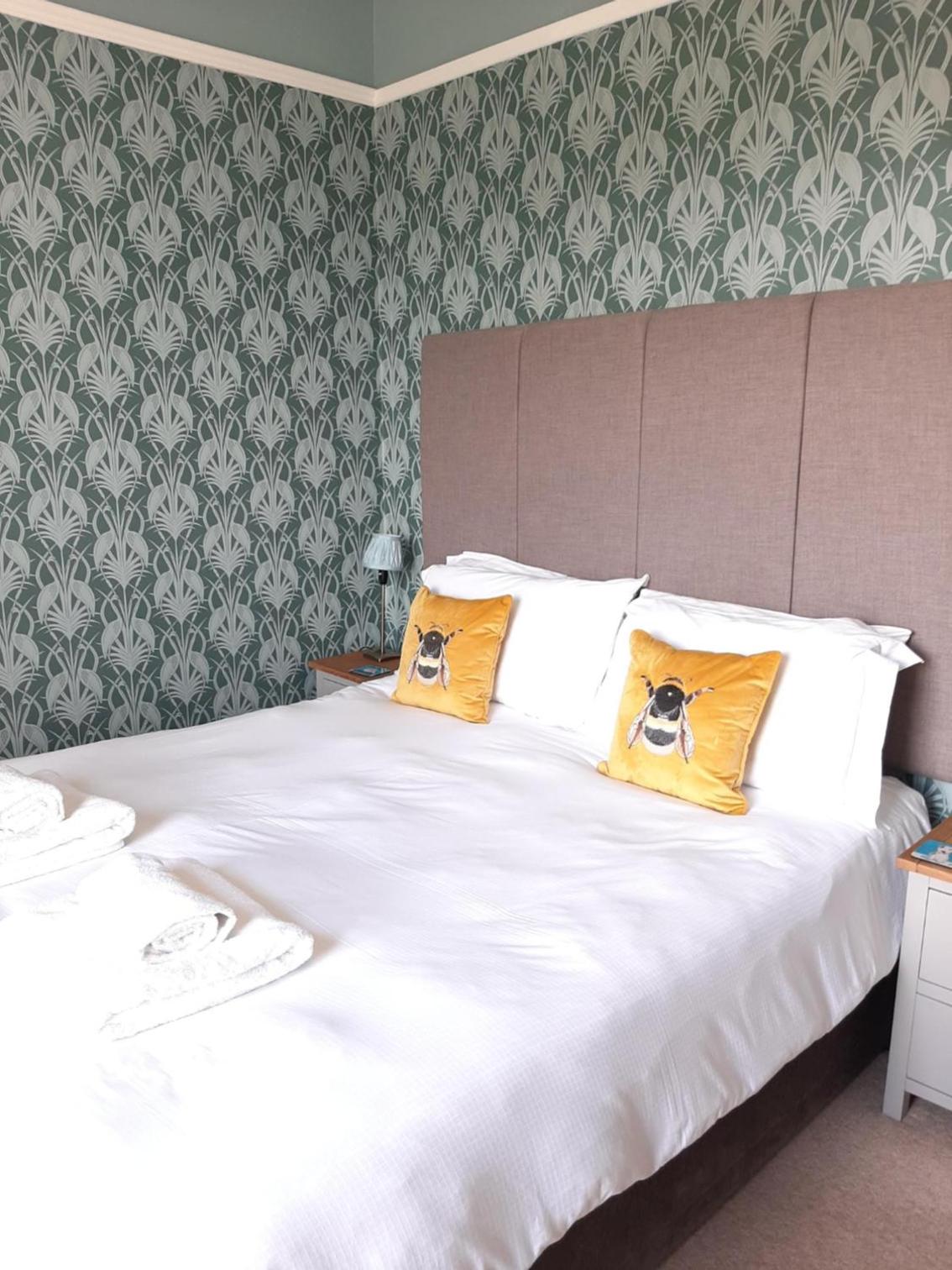 Deluxe King Room photo 3