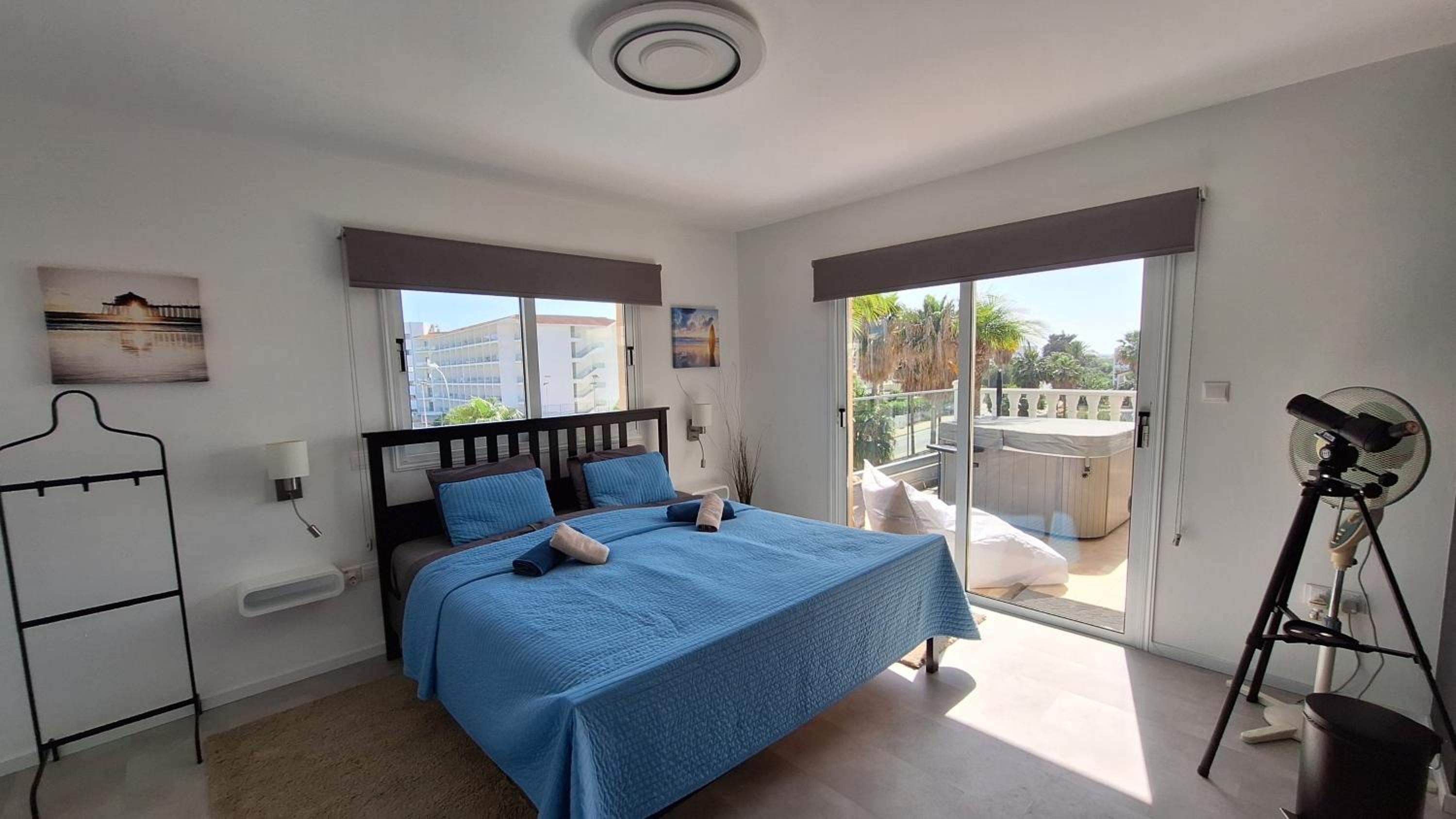 Apartment with Hot Tub - Sea View photo 1