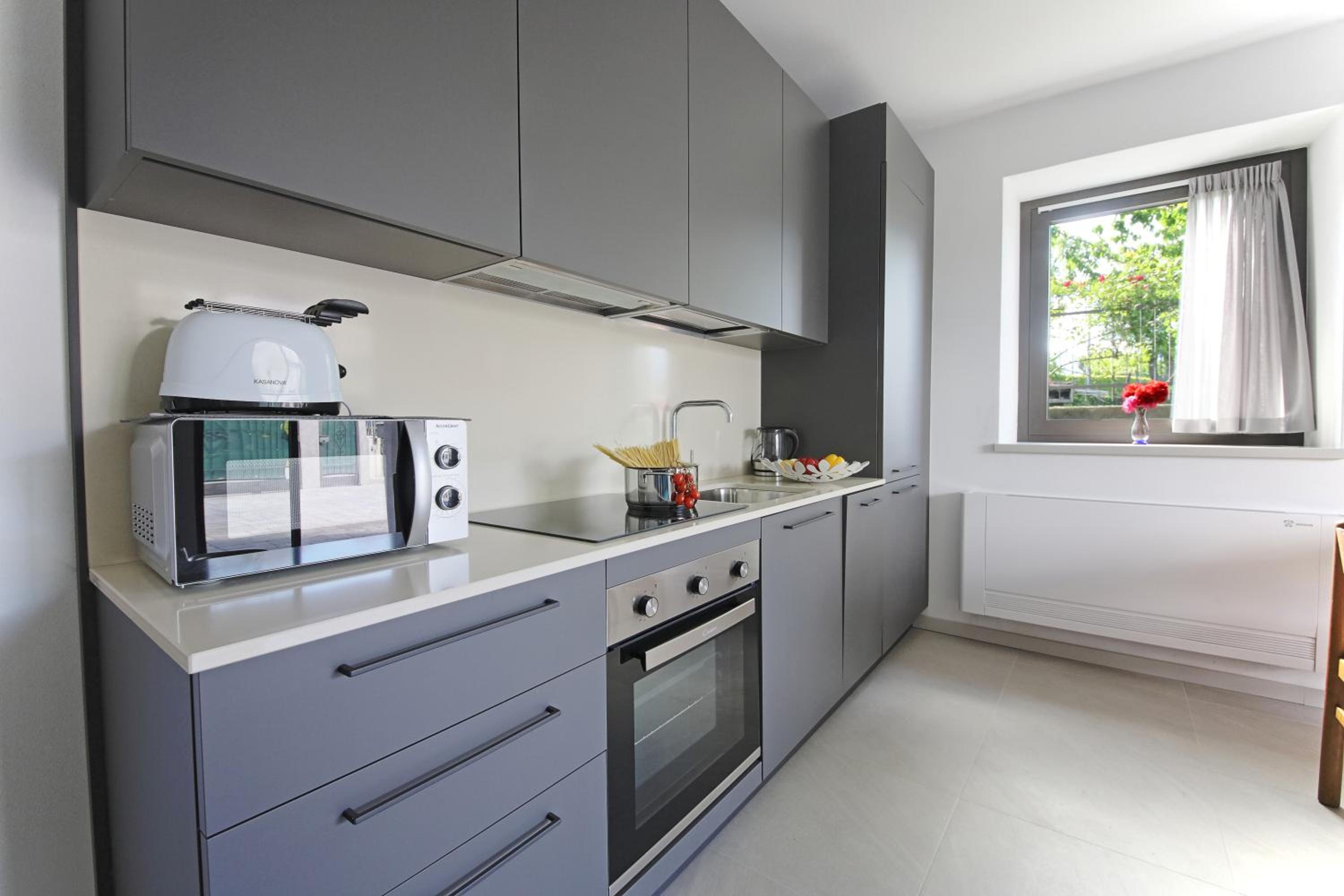 Apartment - Ground Floor photo 2