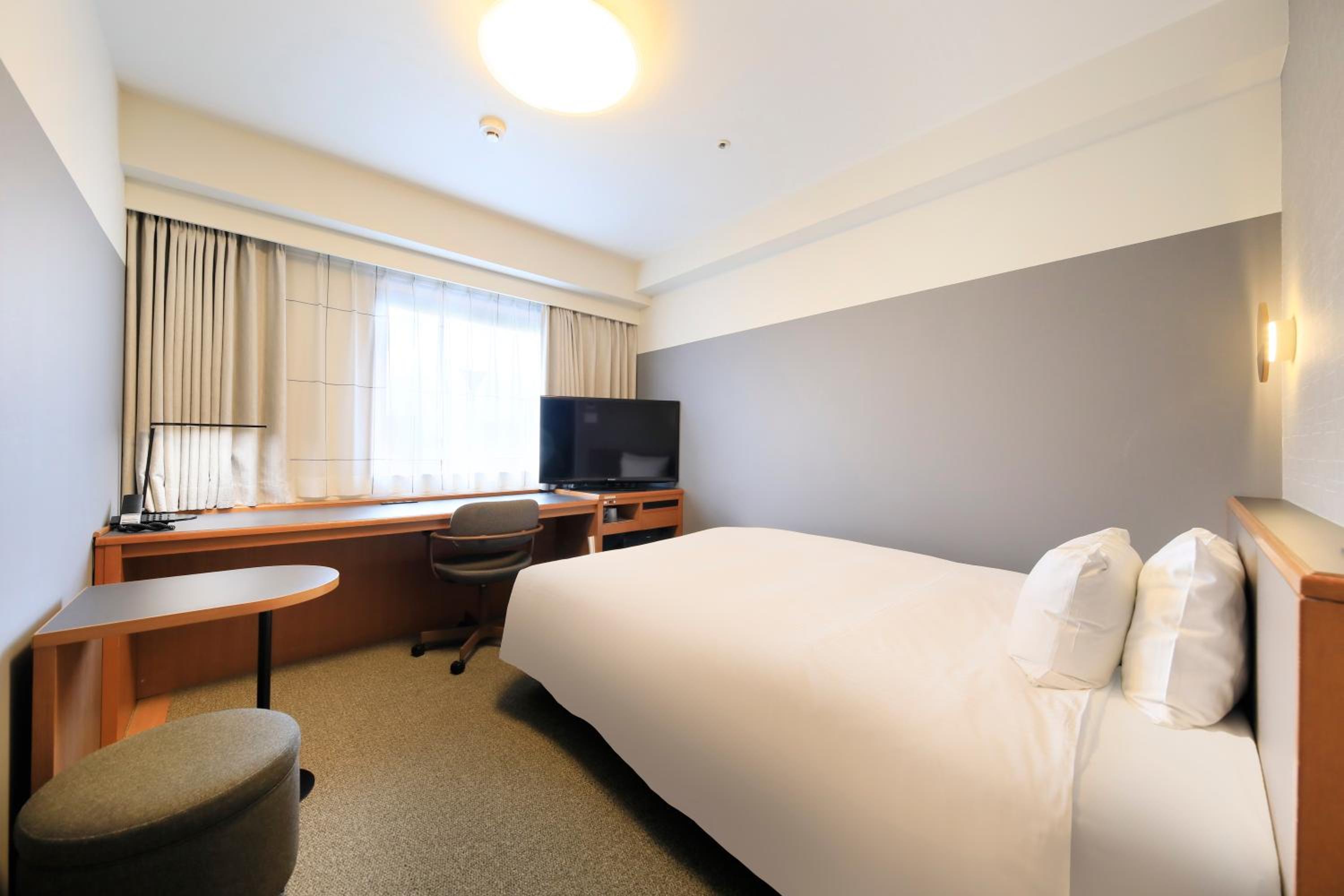 Single Room - Non-Smoking