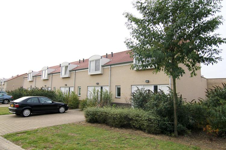 Three-Bedroom Holiday Home with Harbor View photo 2