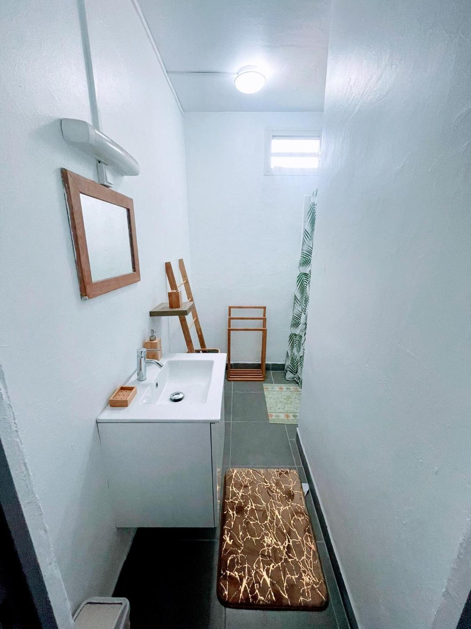 Two-Bedroom Apartment photo 2