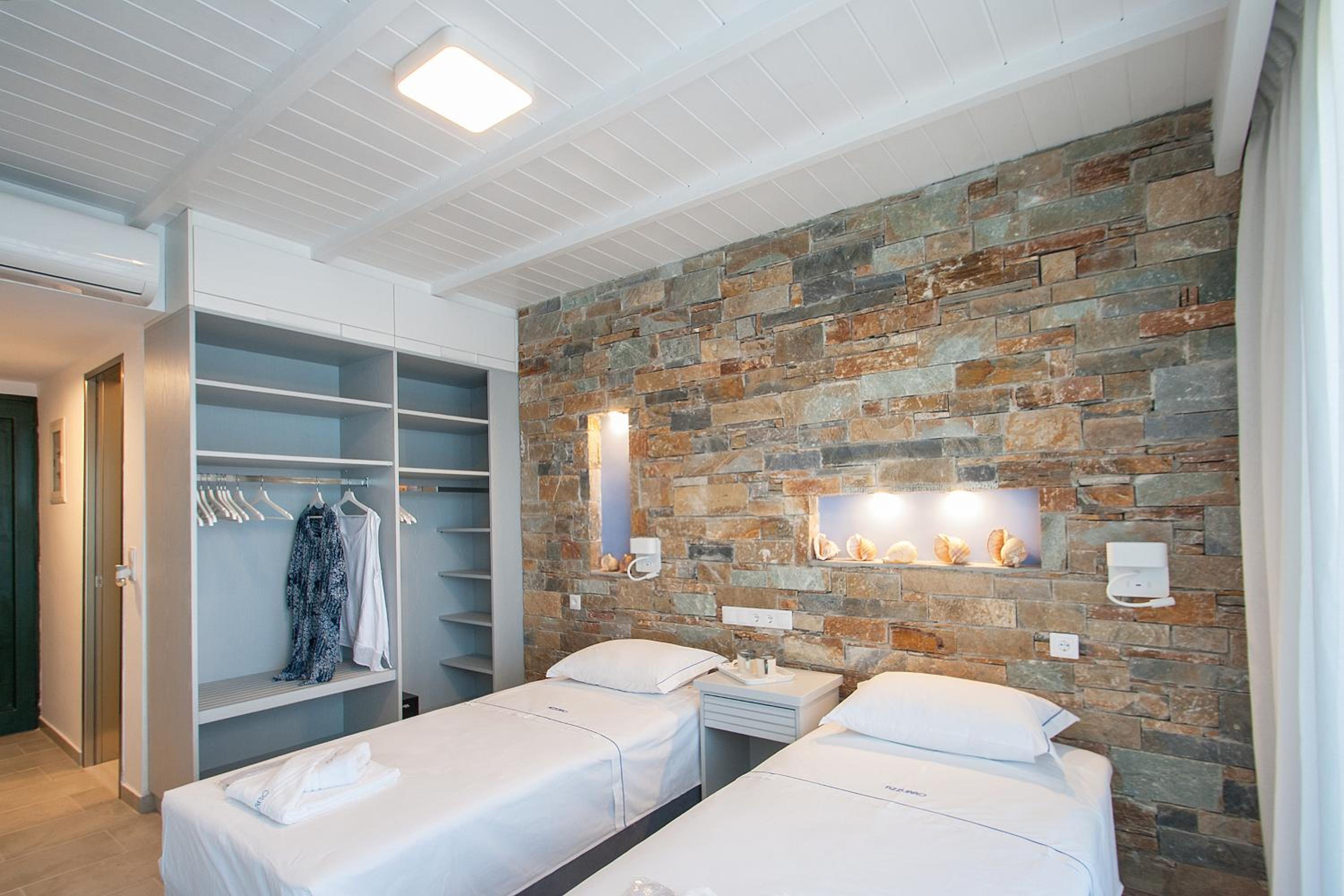Double Room with Balcony and Sea View
