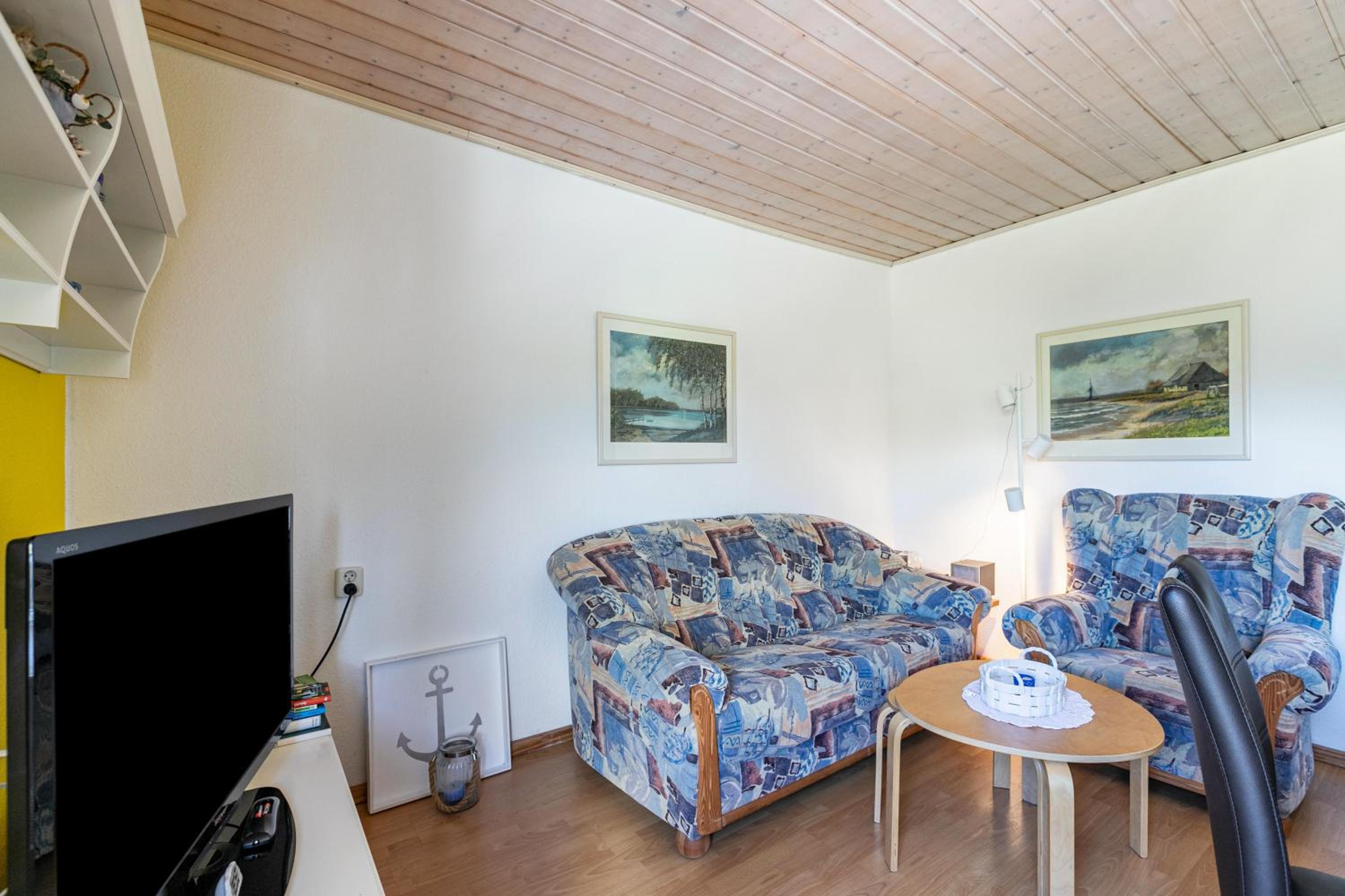 Two-Bedroom Deluxe Apartment with Garden View photo 1