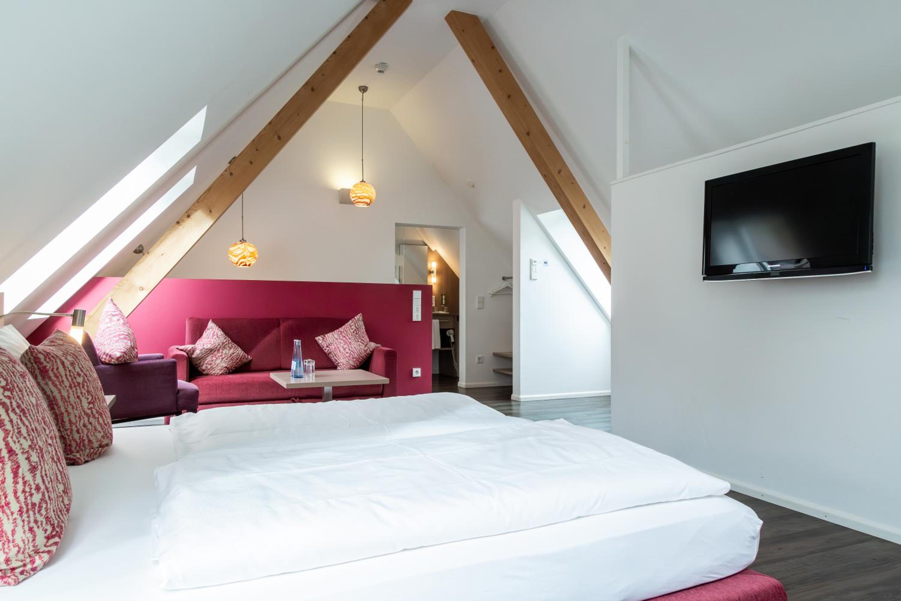 Standard Double Room - Photo 1