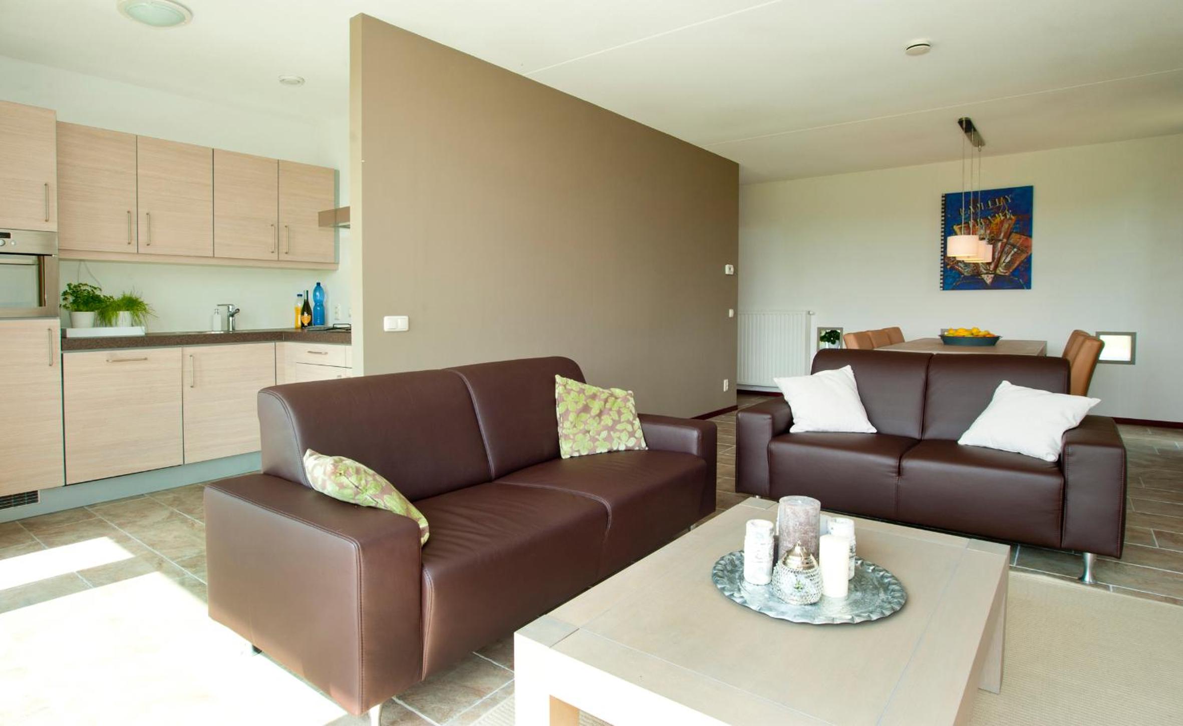 Three-Bedroom Holiday Home with Garden photo 1