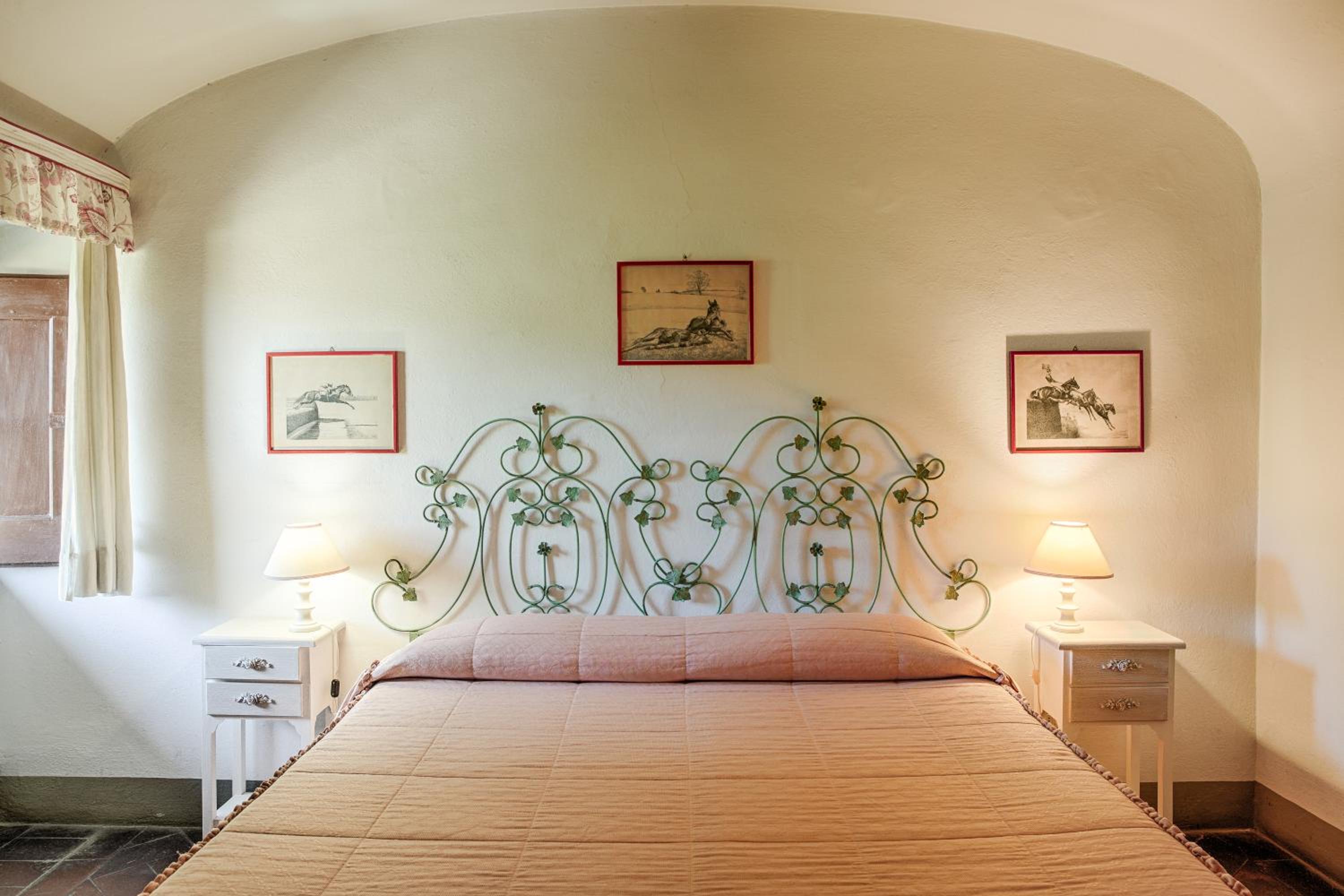 Double or Twin Room - Photo 2