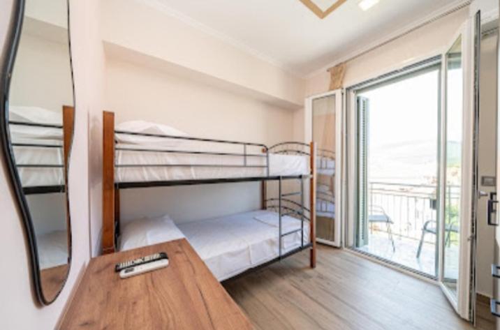 Three-Bedroom Villa photo 1
