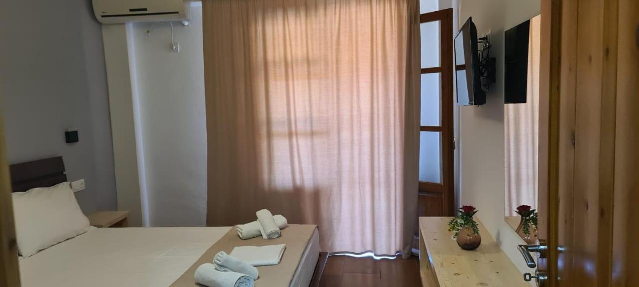 Two-Bedroom Apartment with Balcony and Sea View