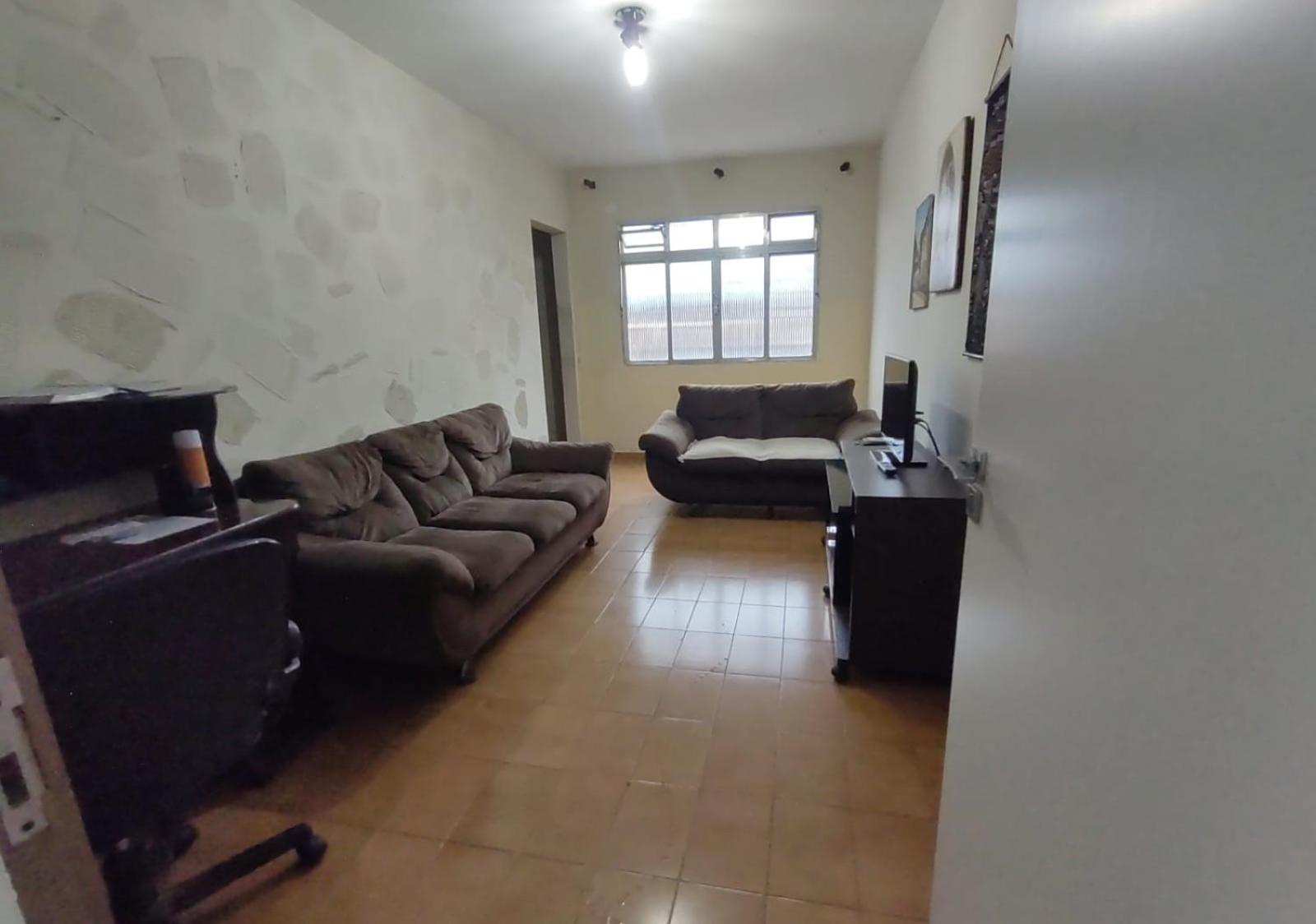 Two-Bedroom Apartment photo 2