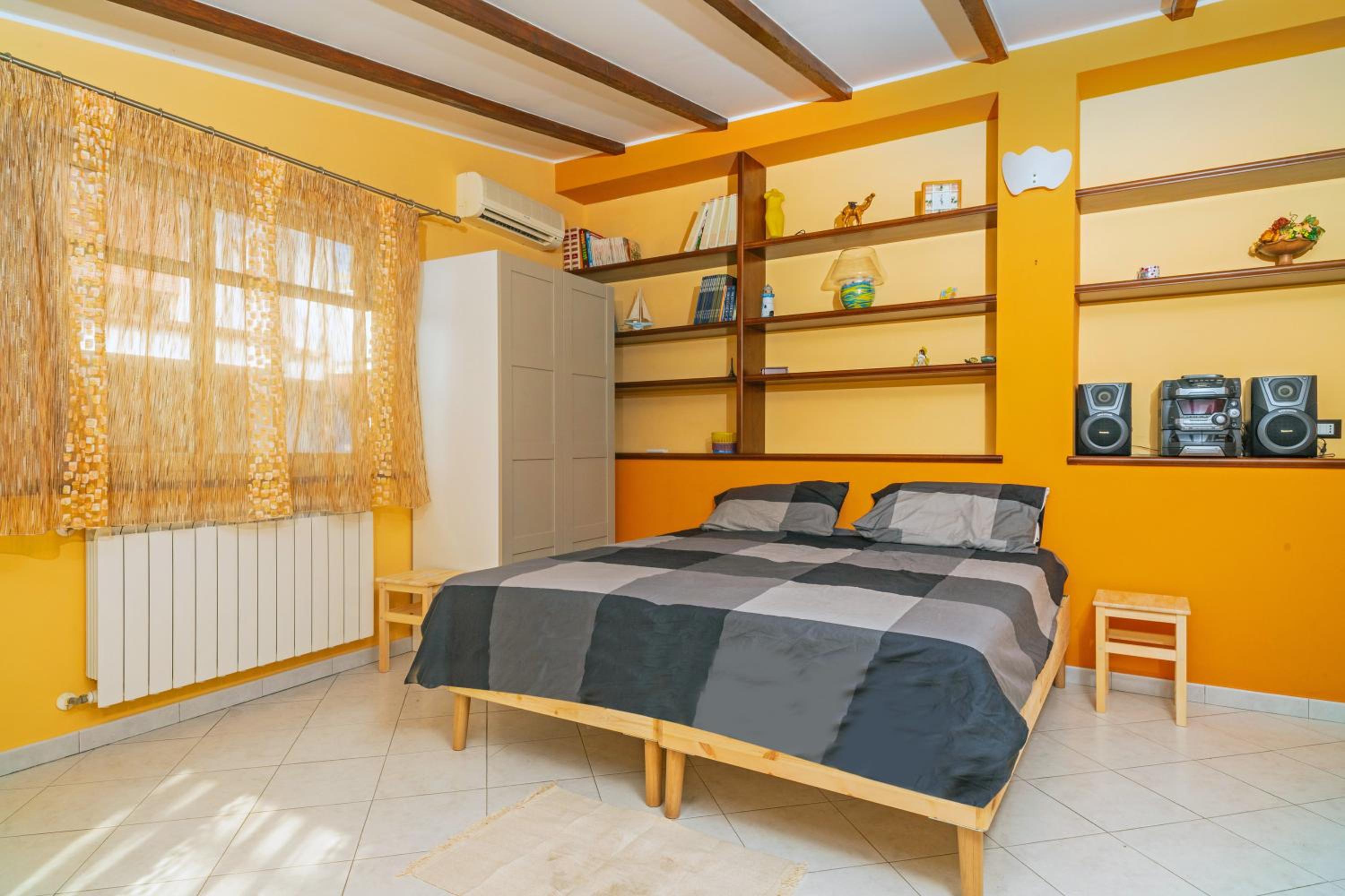 One-Bedroom House