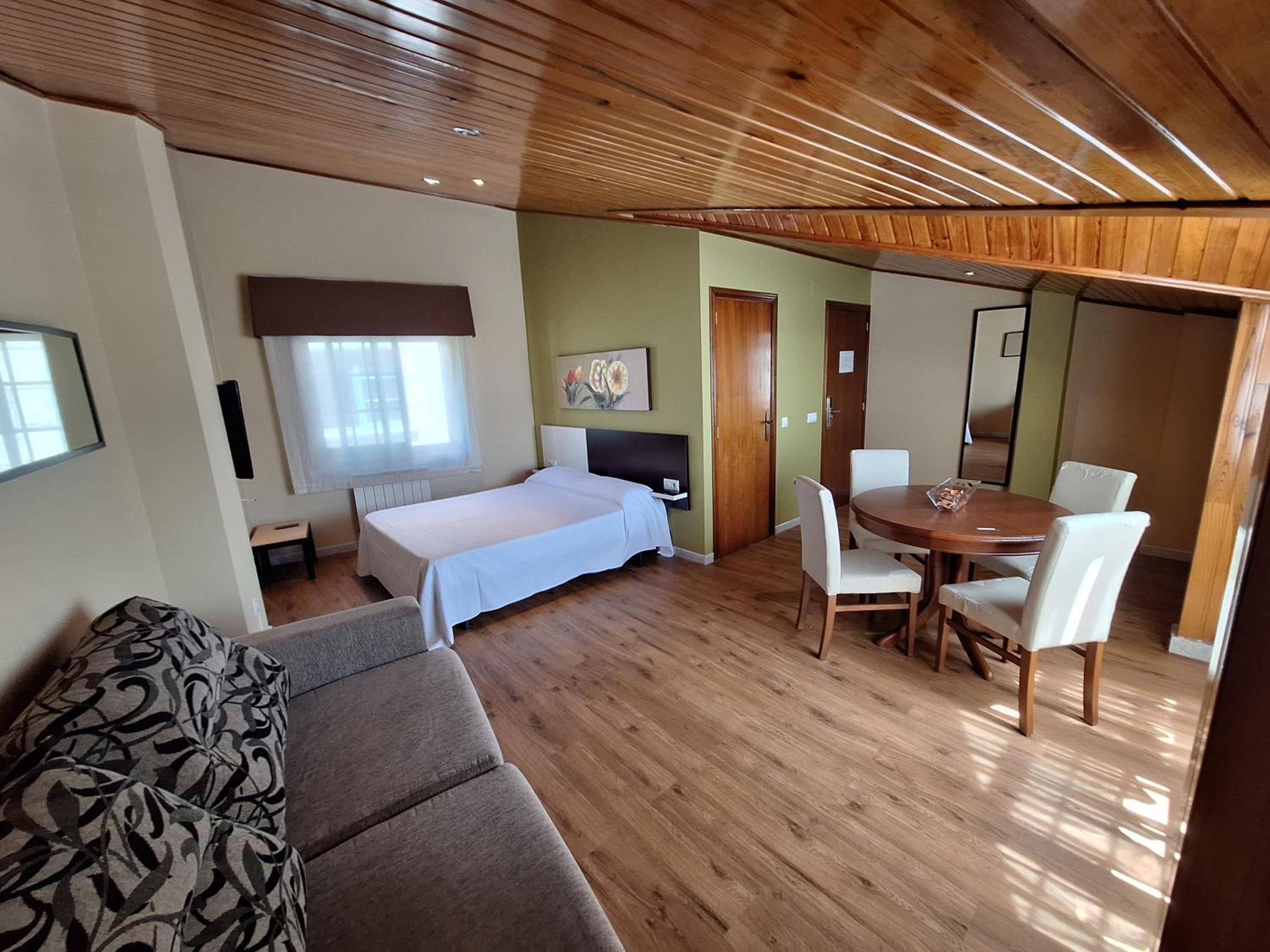 Habitación Familiar con Vista al Mar