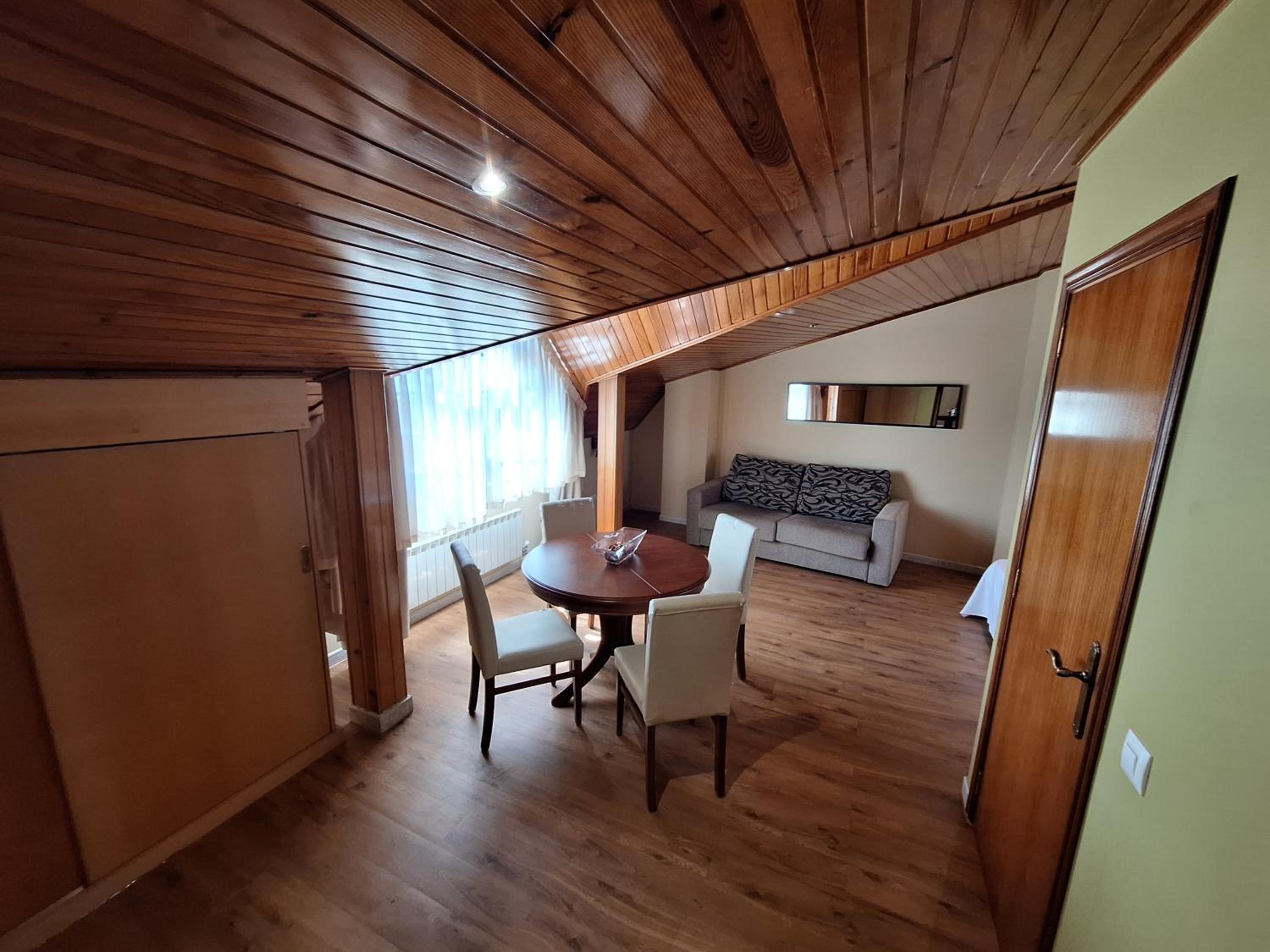 Family Room with Sea View photo 3