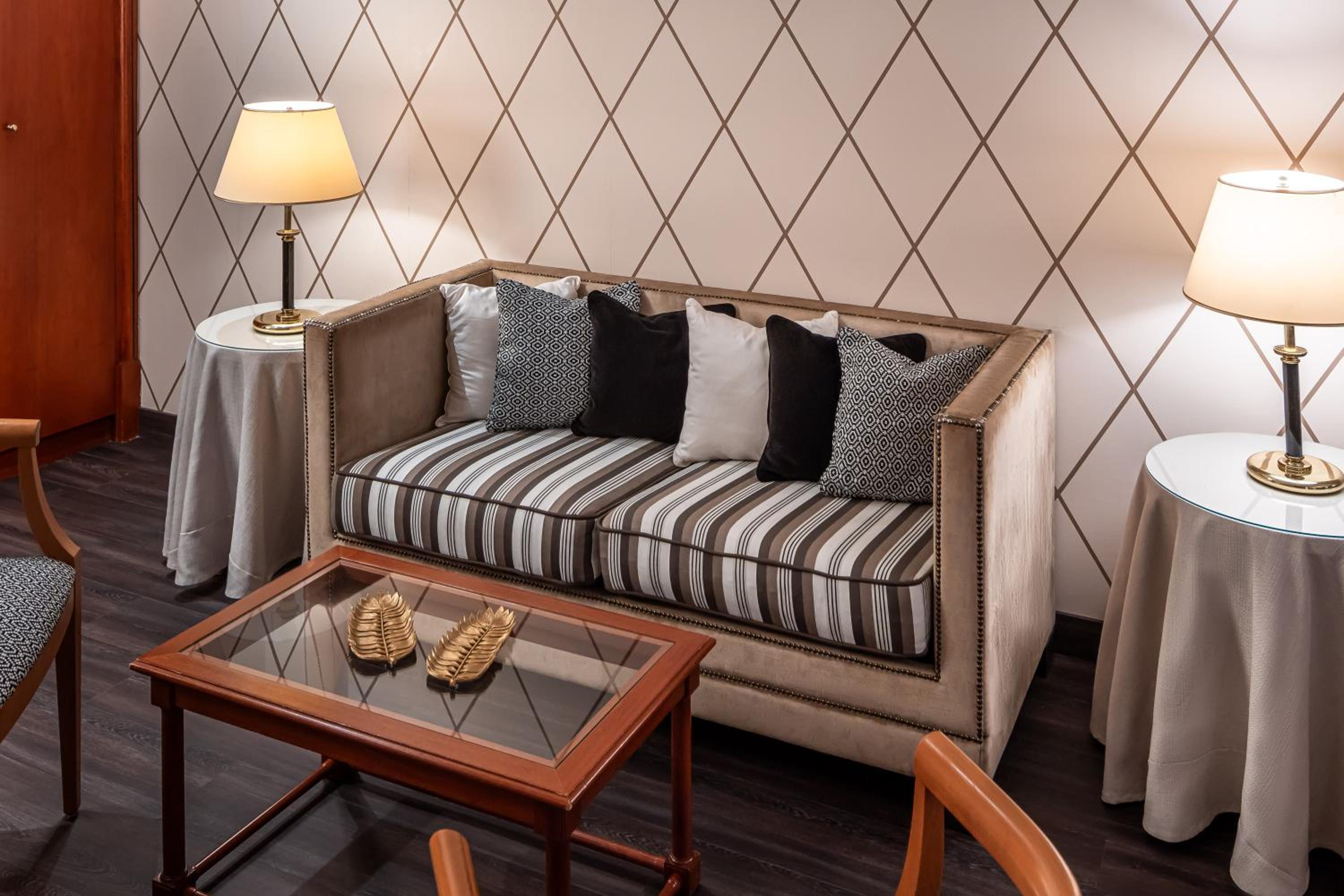 Junior Suite - Photo 6