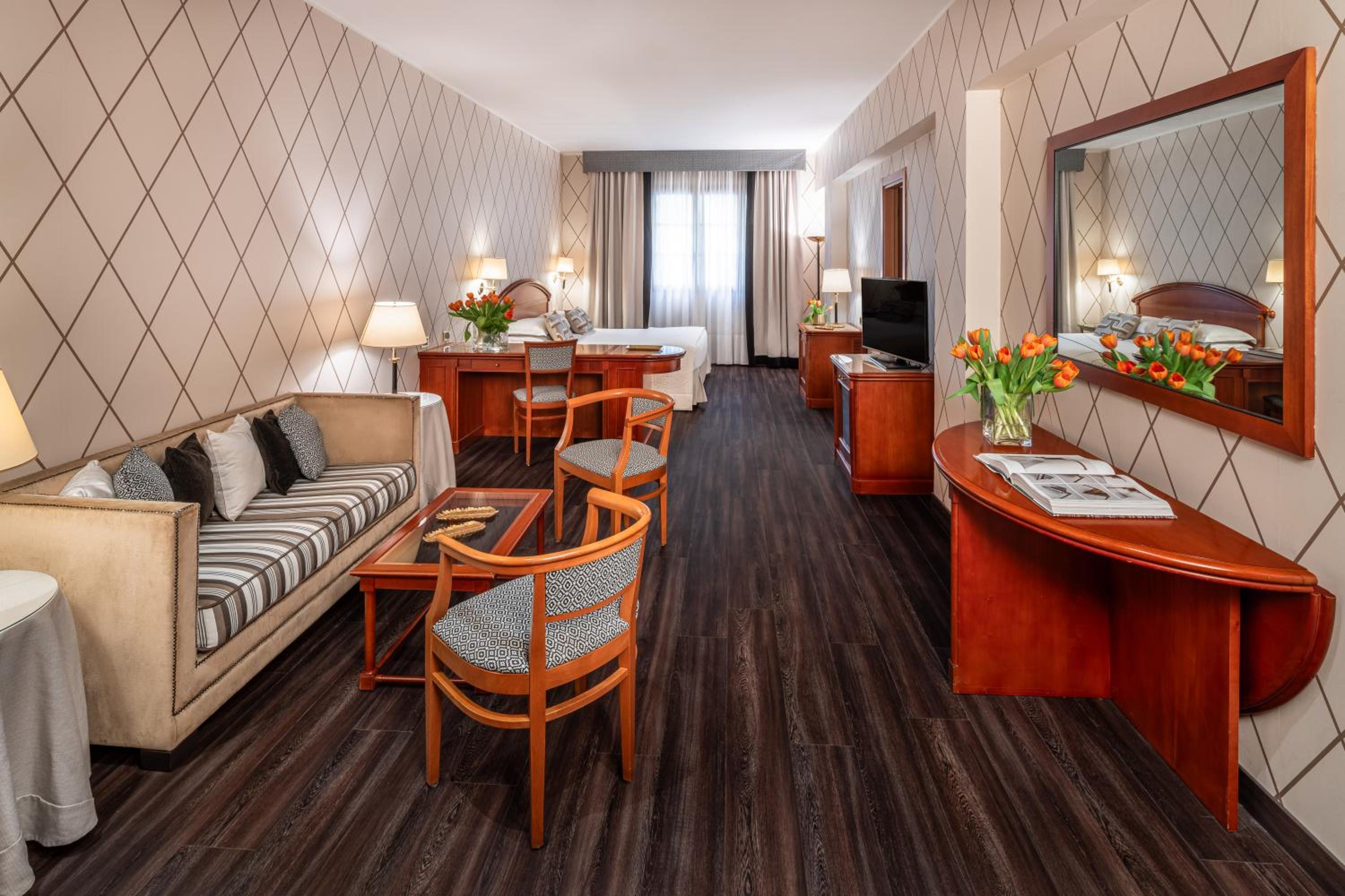 Junior Suite - Photo 8