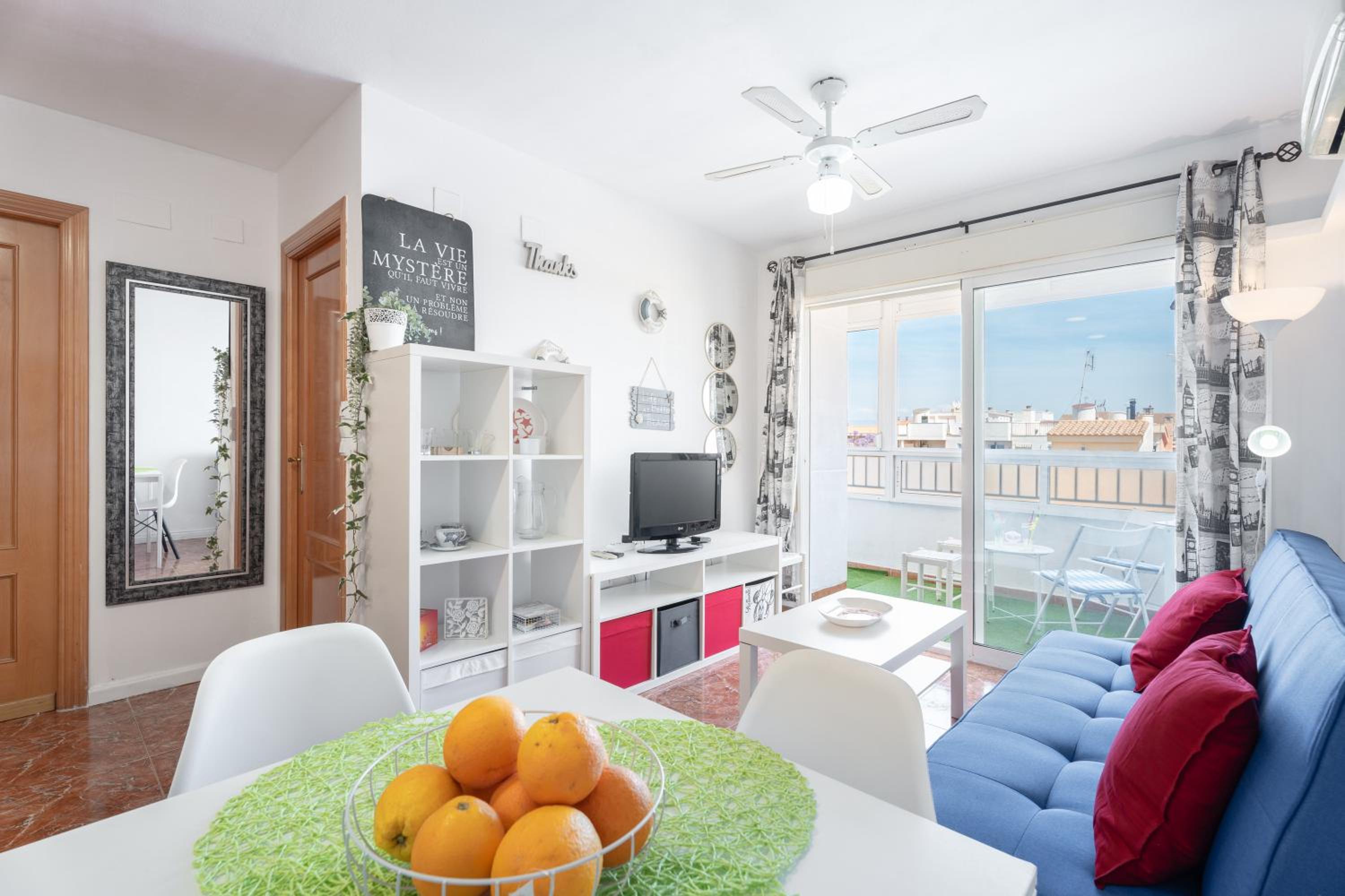 Apartamento de un dormitorio superior con balcón