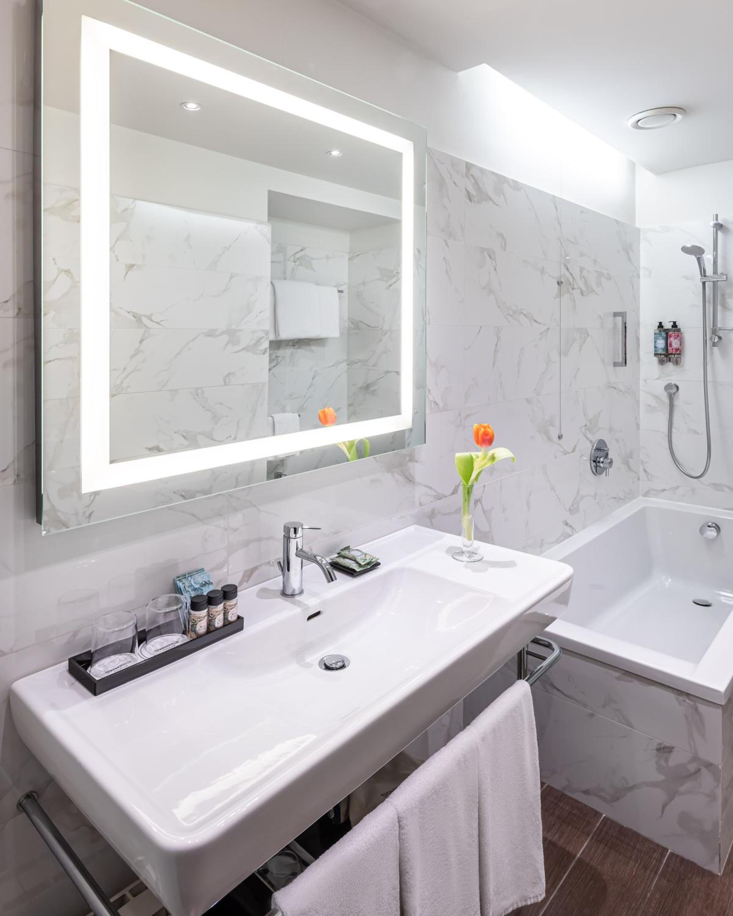 Classic Triple Room - Photo 5
