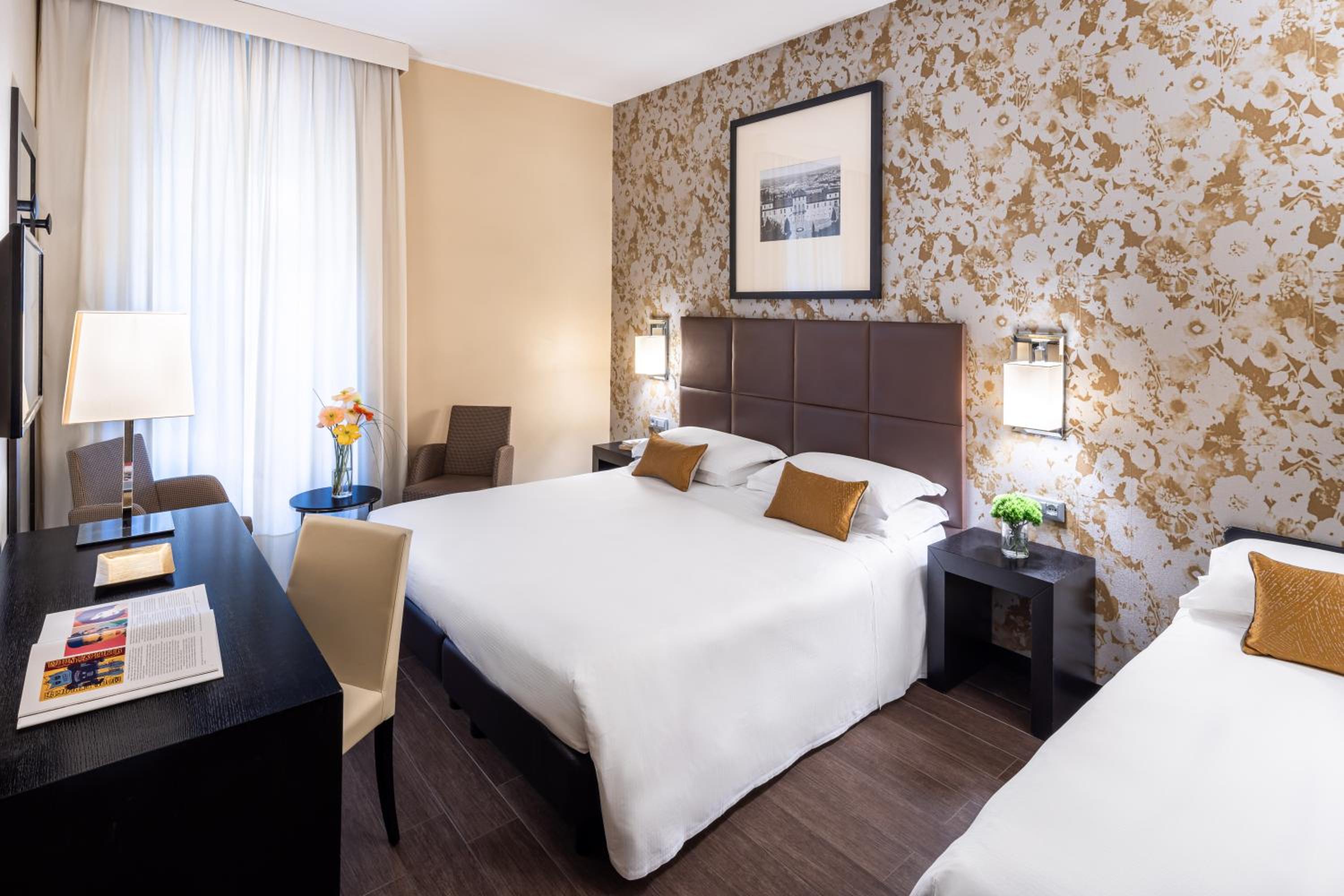 Classic Triple Room - Photo 1