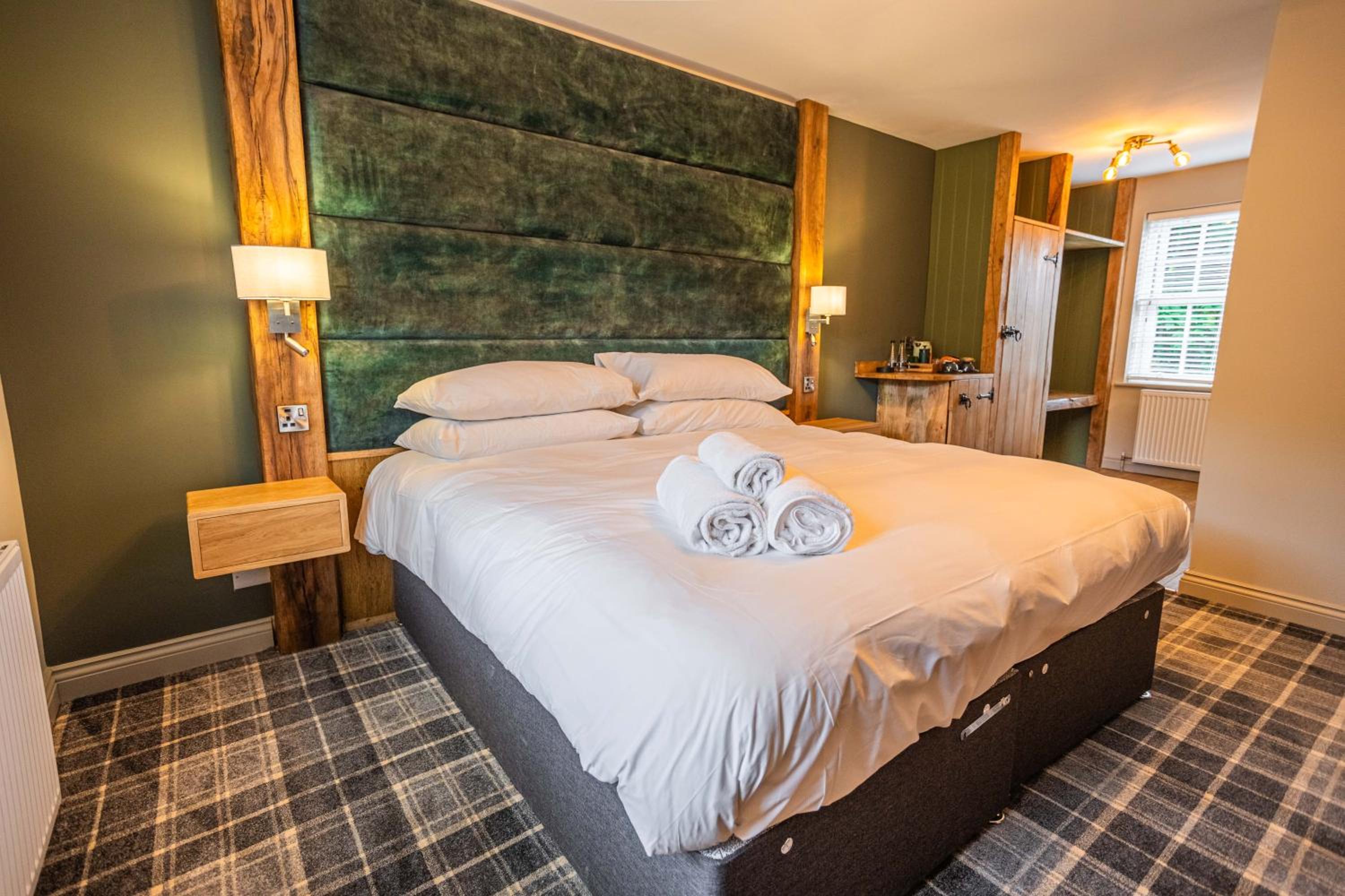 Deluxe Twin Room - Photo 6