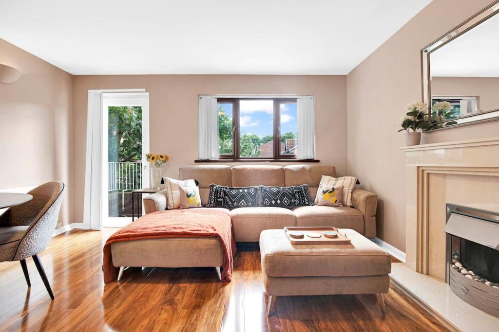 Two-Bedroom Apartment photo 1