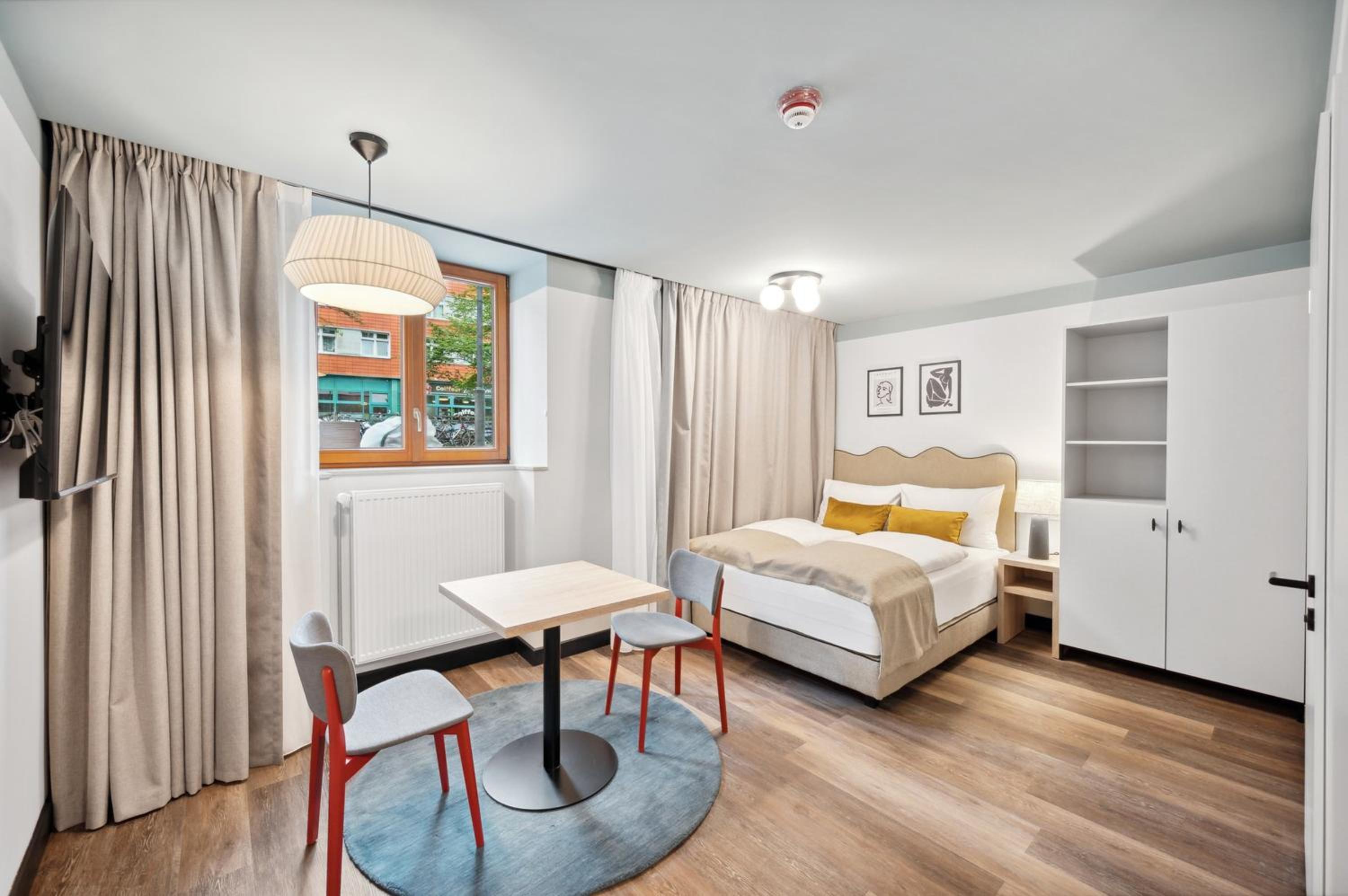 Room - wheelchair accessible