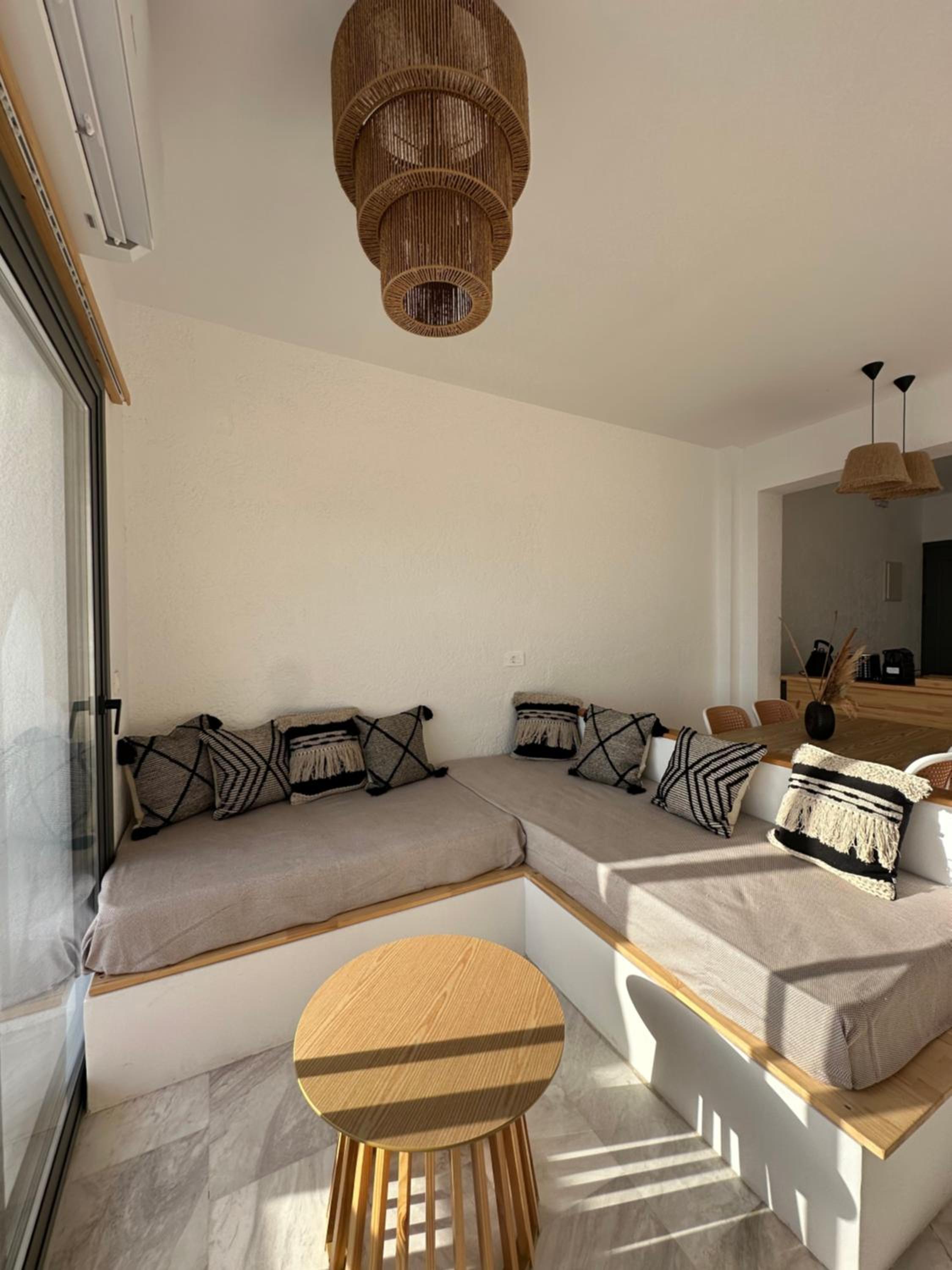 Deluxe Triple Room with Sea View photo 3