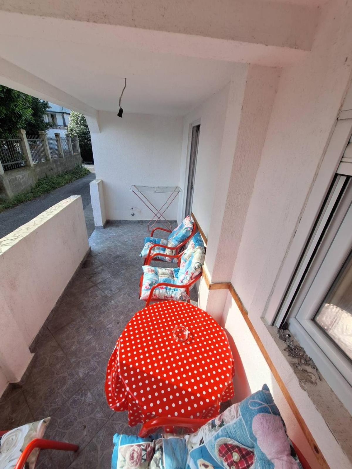 Standard Triple Studio photo 2
