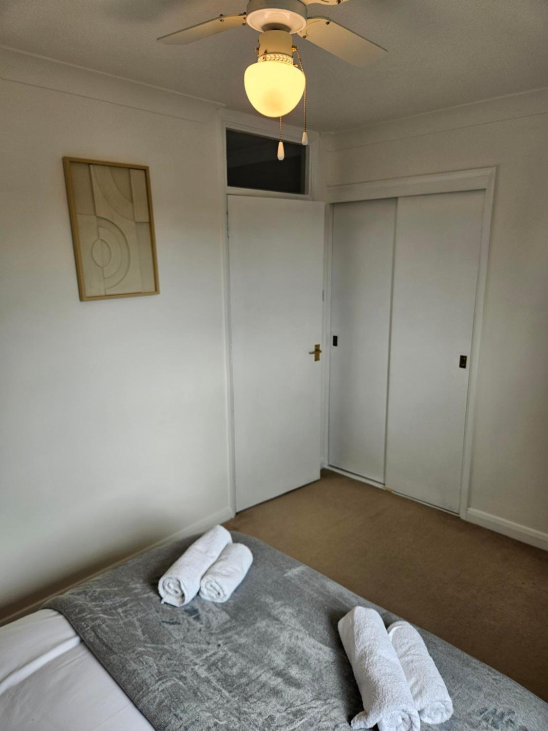 Four-Bedroom House photo 3