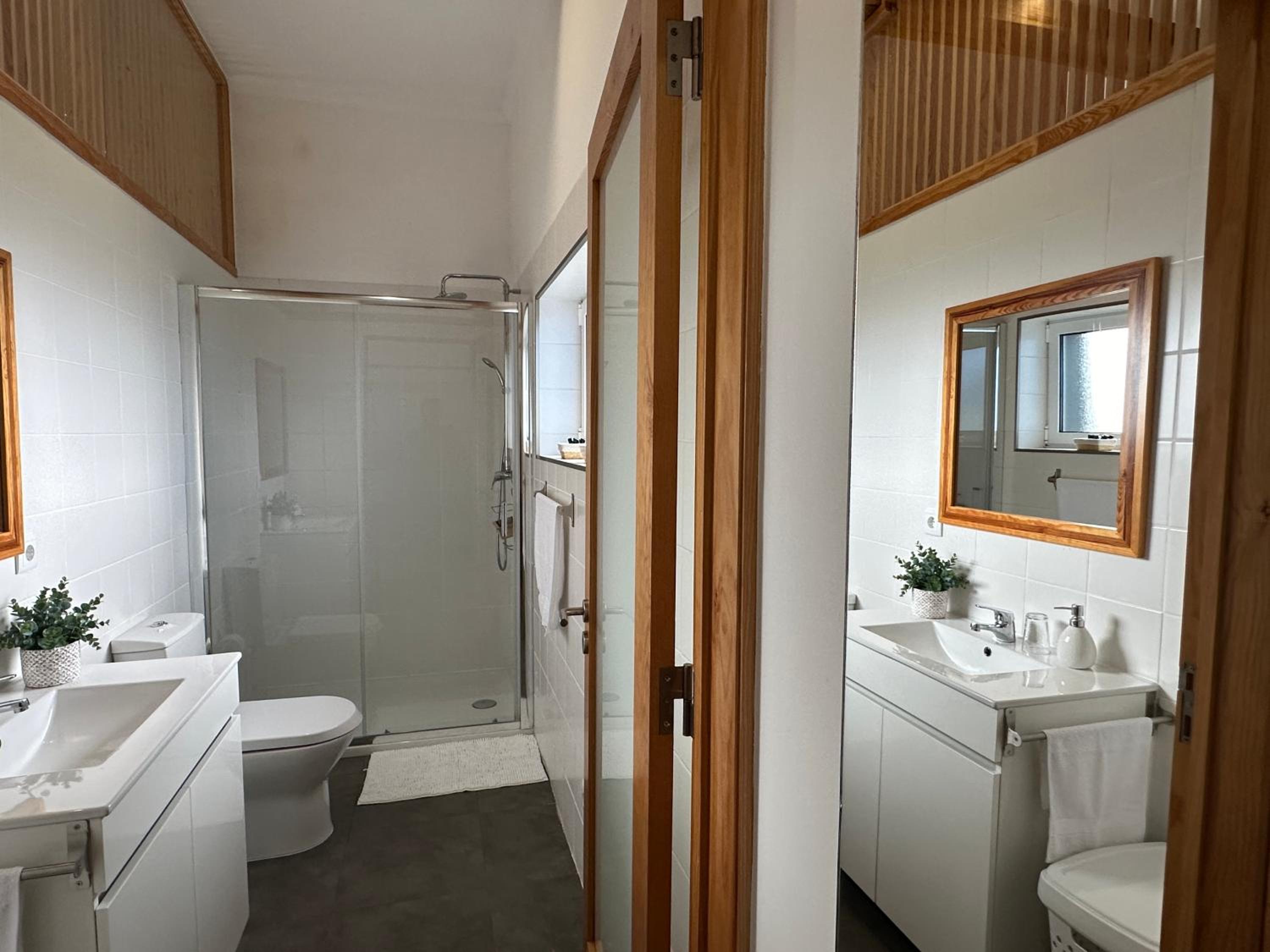 Double Room with Private Bathroom photo 2