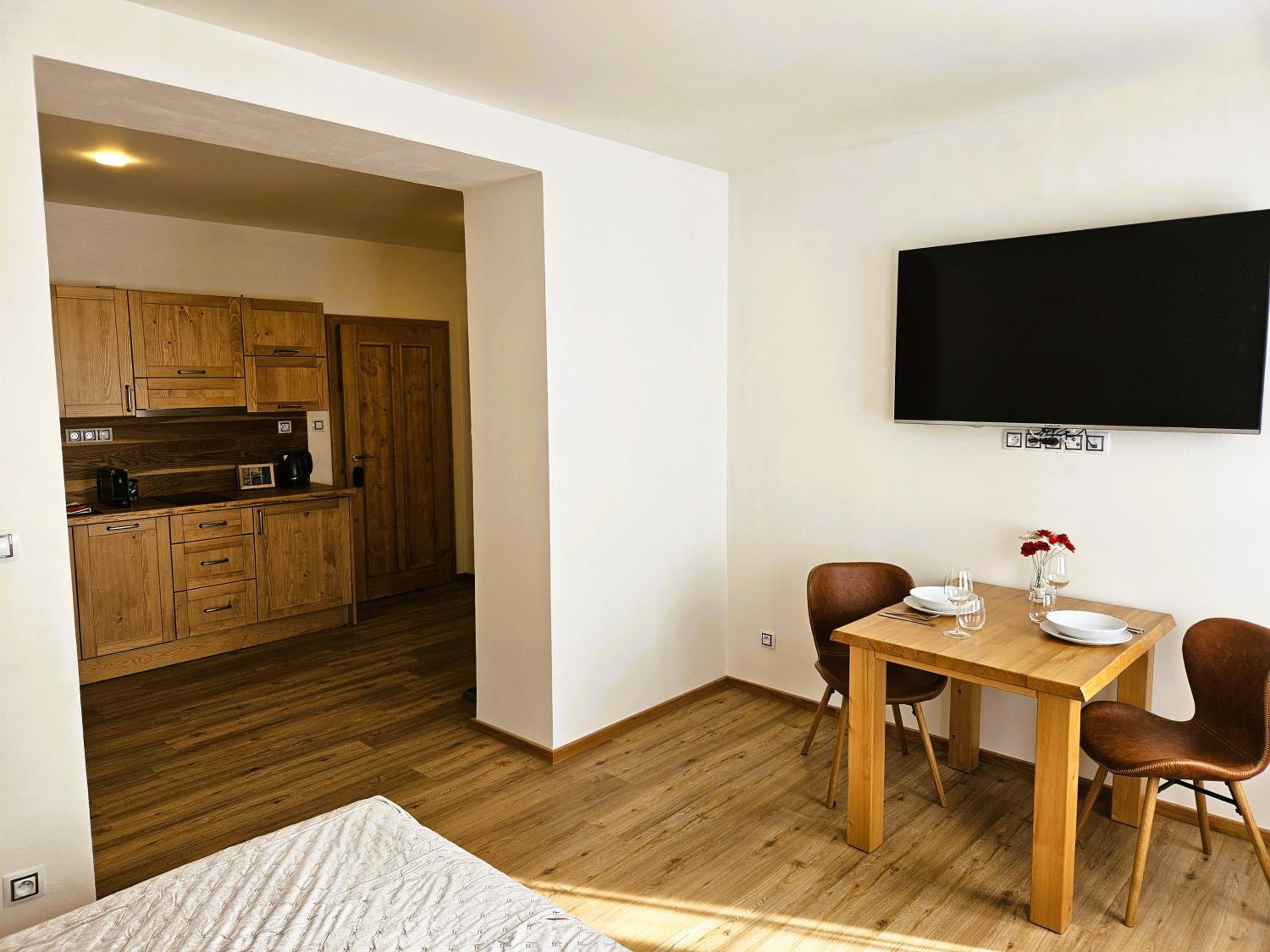 Studio Apartment photo 1