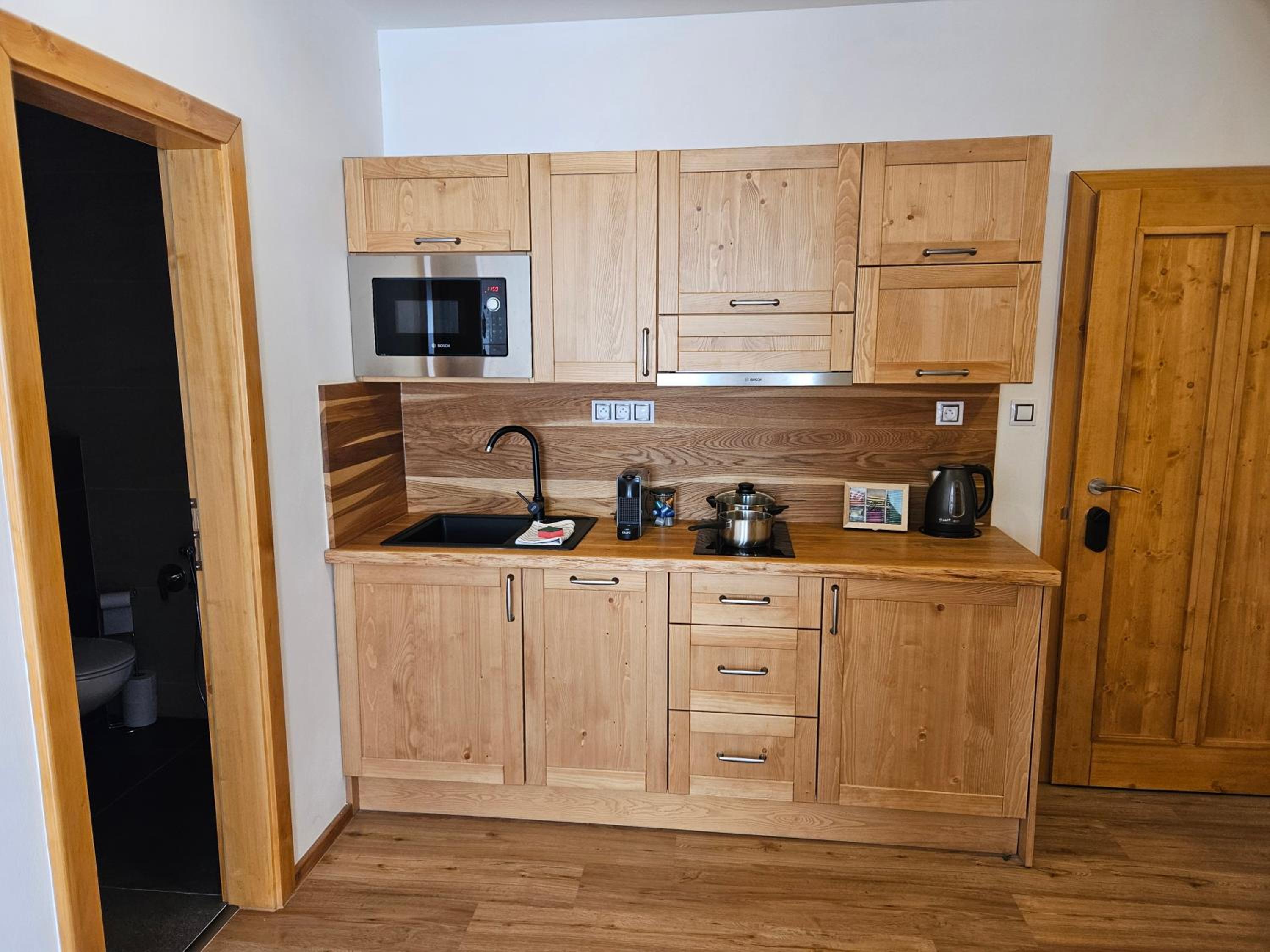 Studio Apartment photo 2