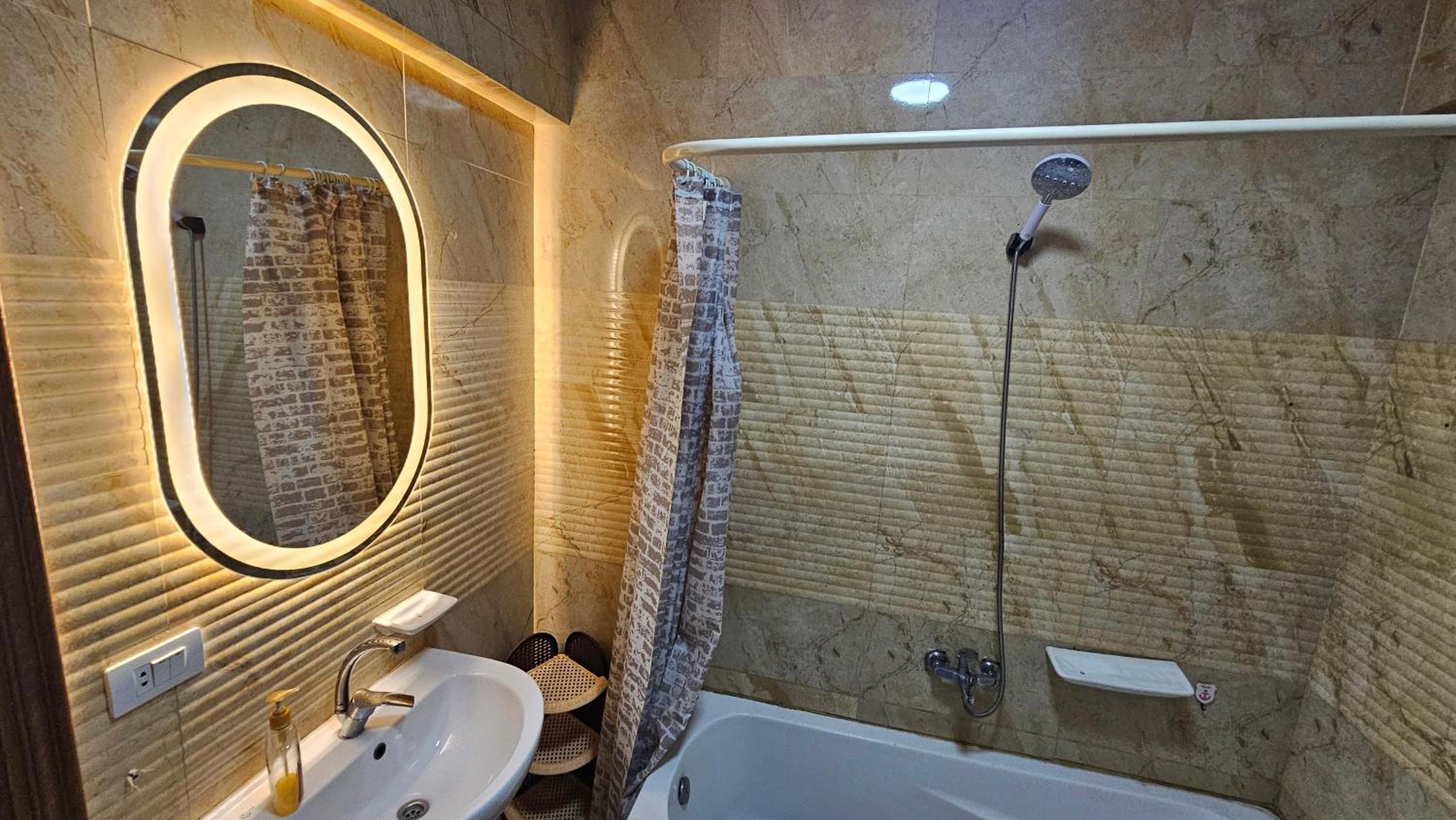 Apartment with Sea View - Photo 23