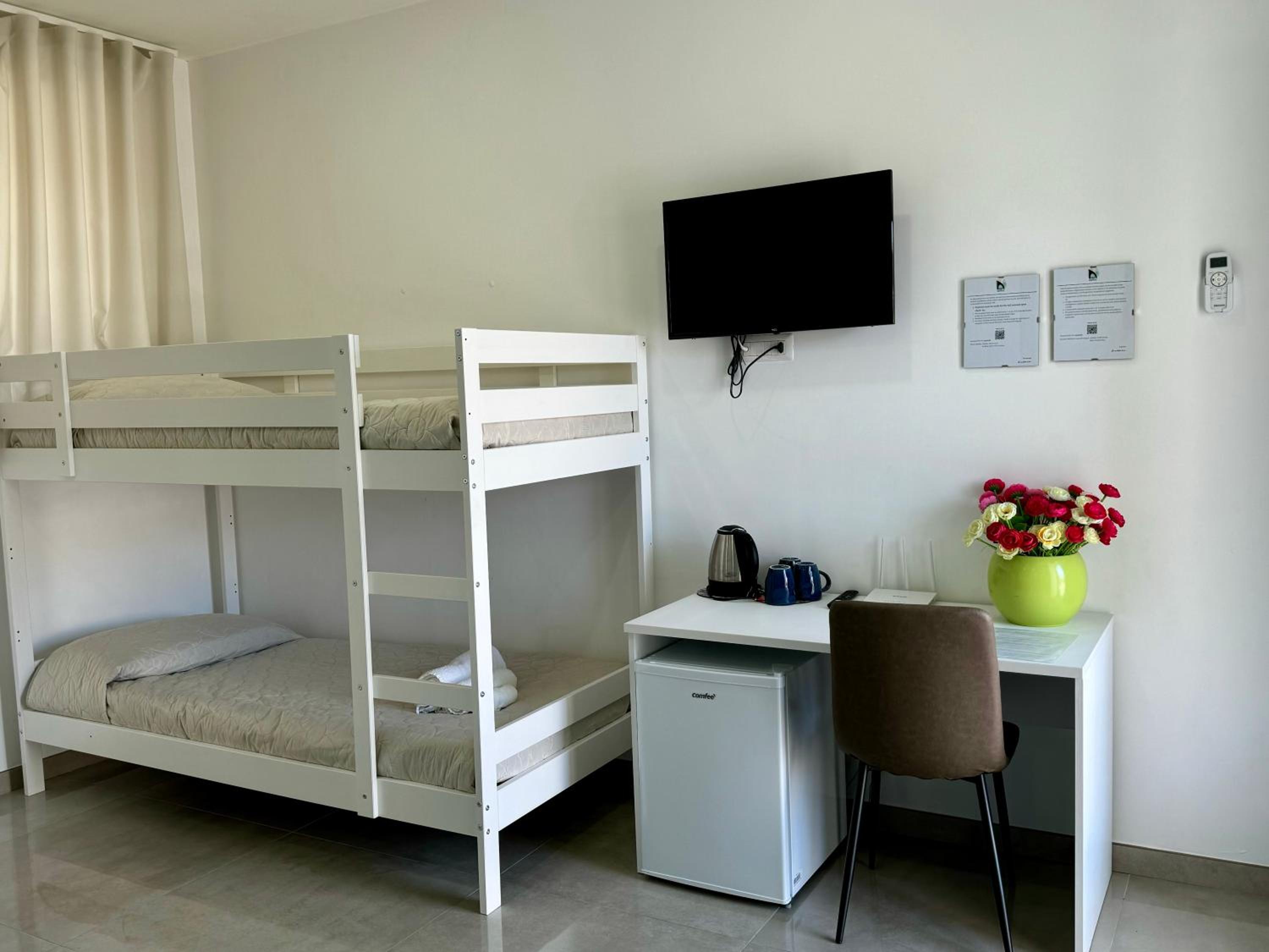 Quadruple Room photo 2