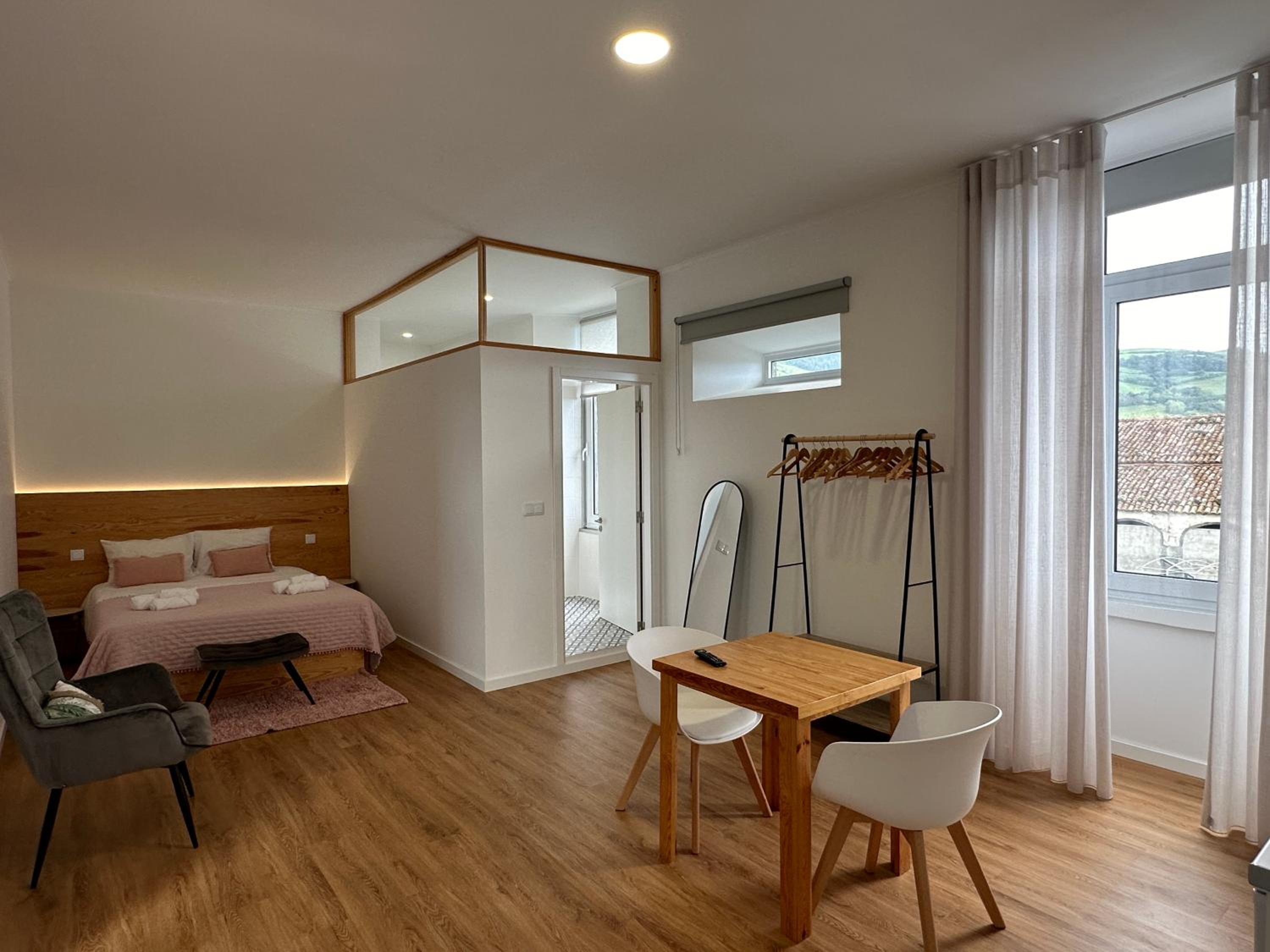 Triple Room with Private Bathroom photo 1