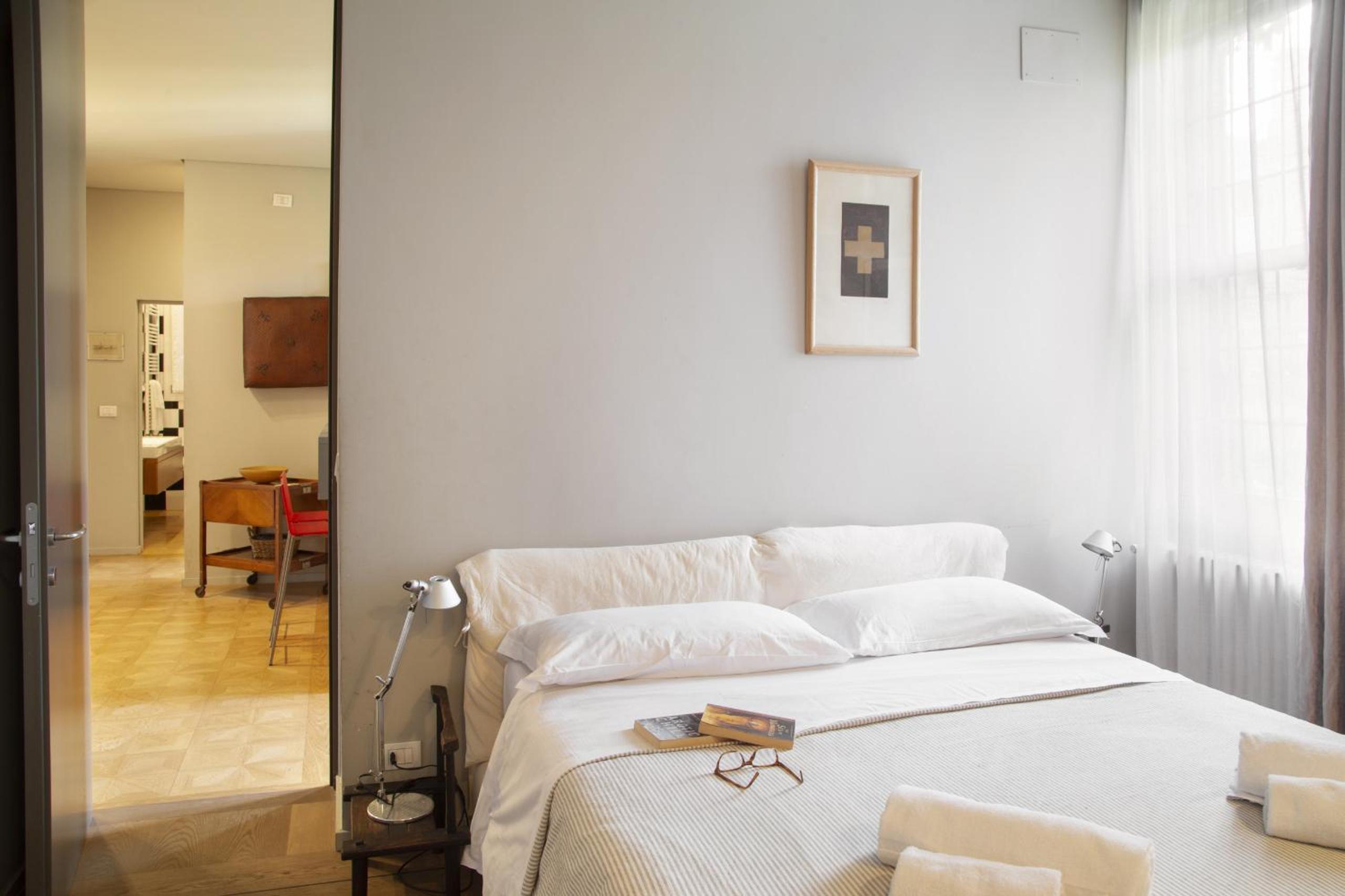 Apartment with Terrace and Panoramic View photo 3