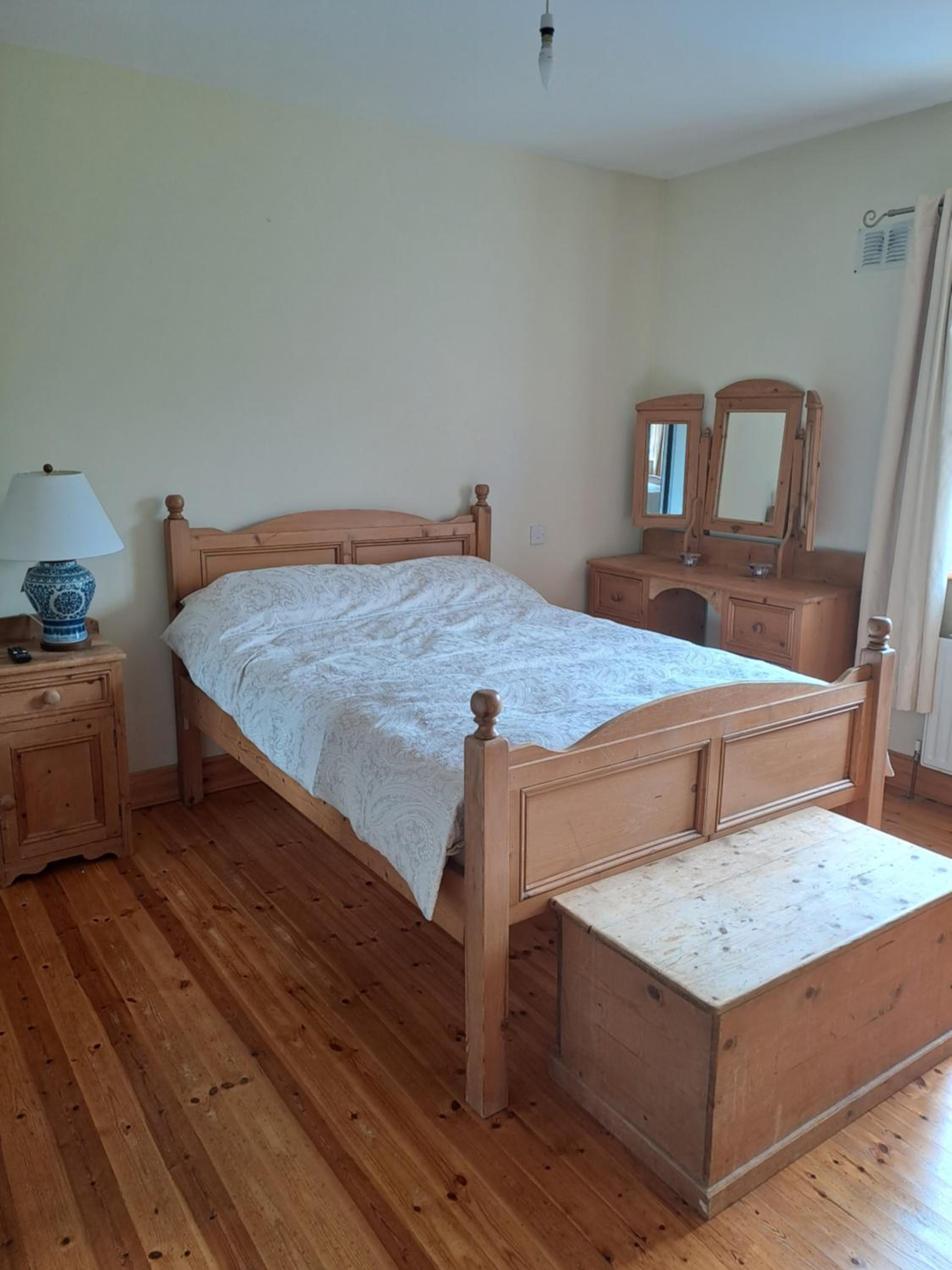Two-Bedroom House photo 3