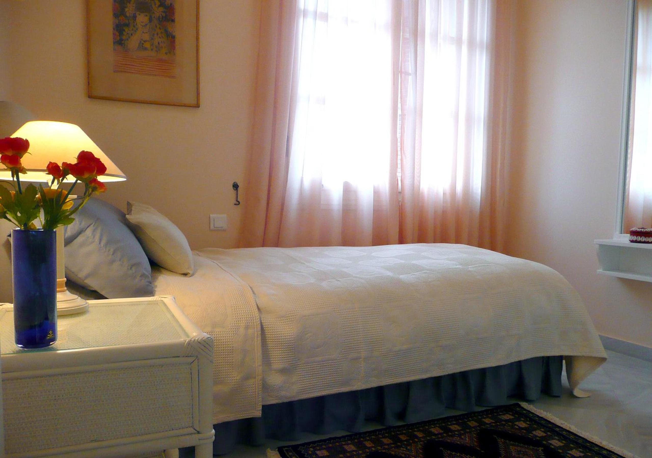 Villa photo 1