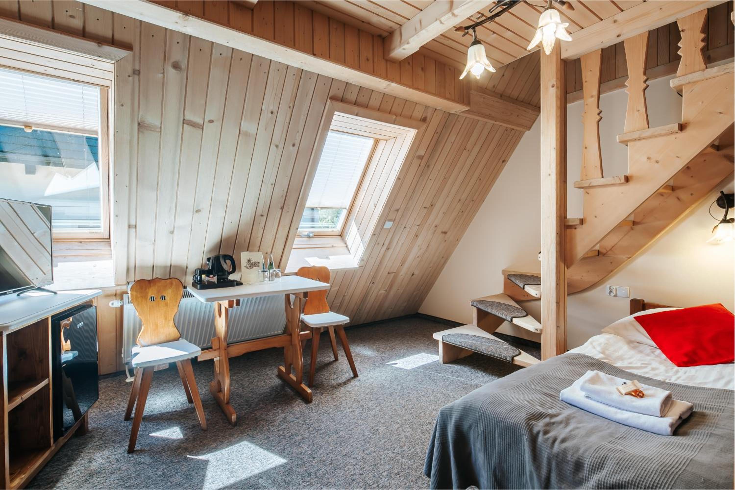 Triple Room - Photo 1