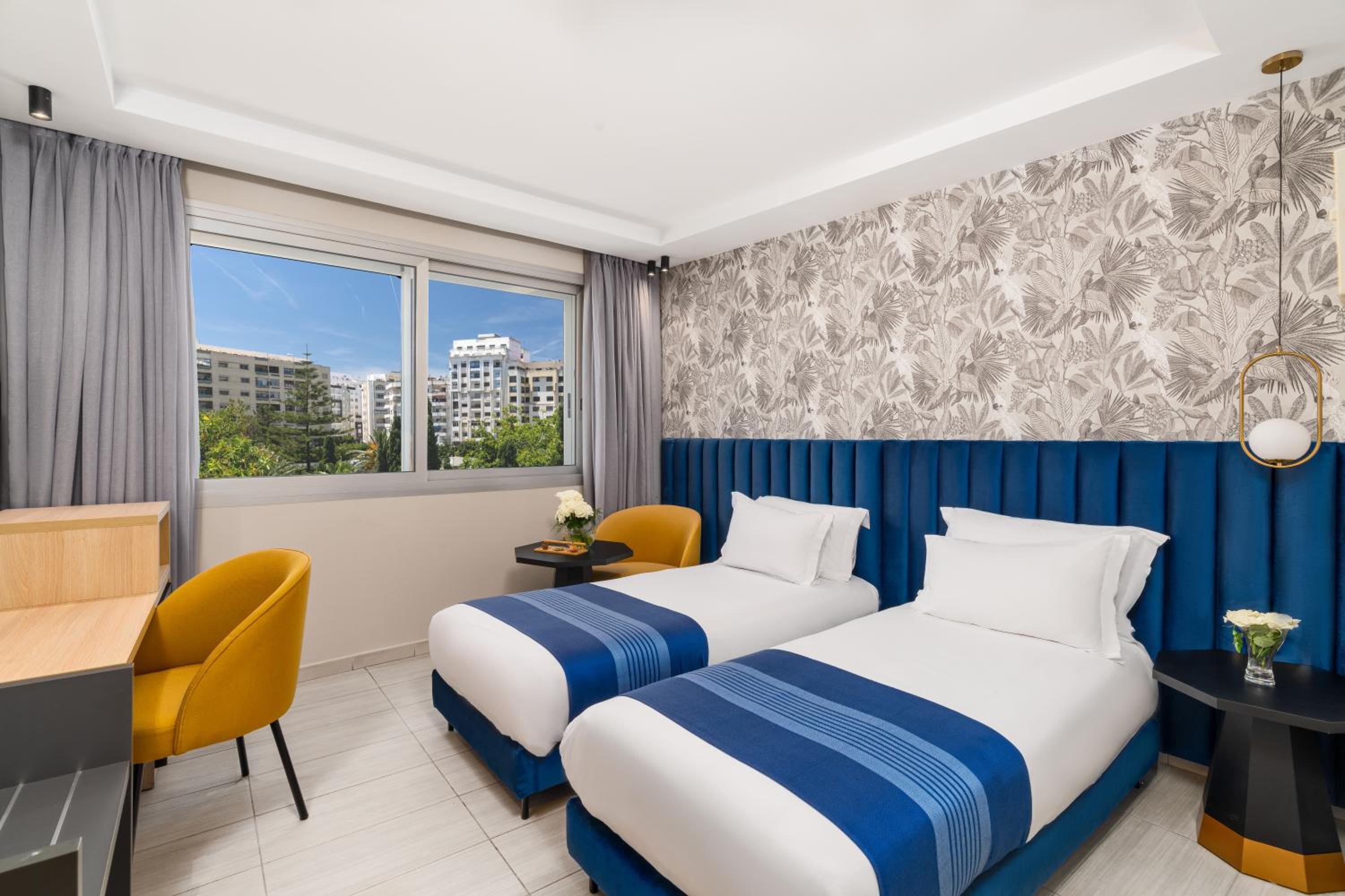 Superior Room, Twin Beds - Photo 4