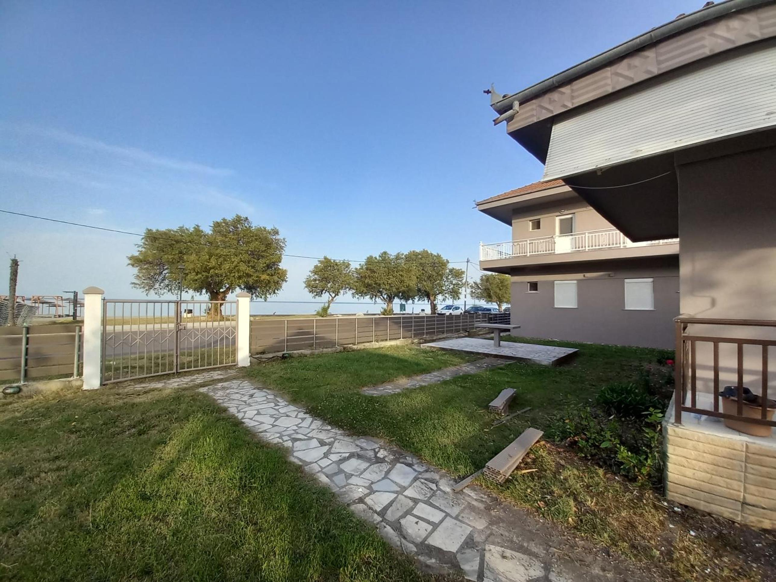 Triple Room with Sea View - Photo 1
