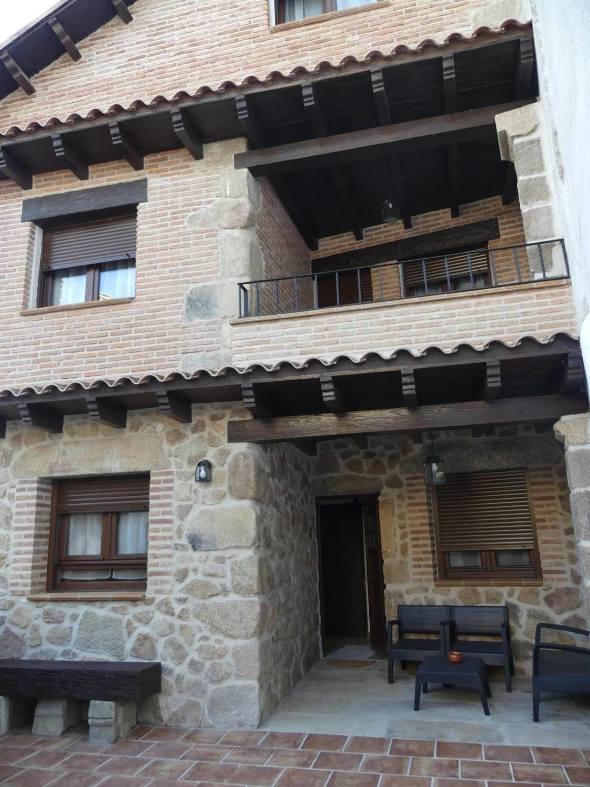 Casa de cuatro habitaciones
