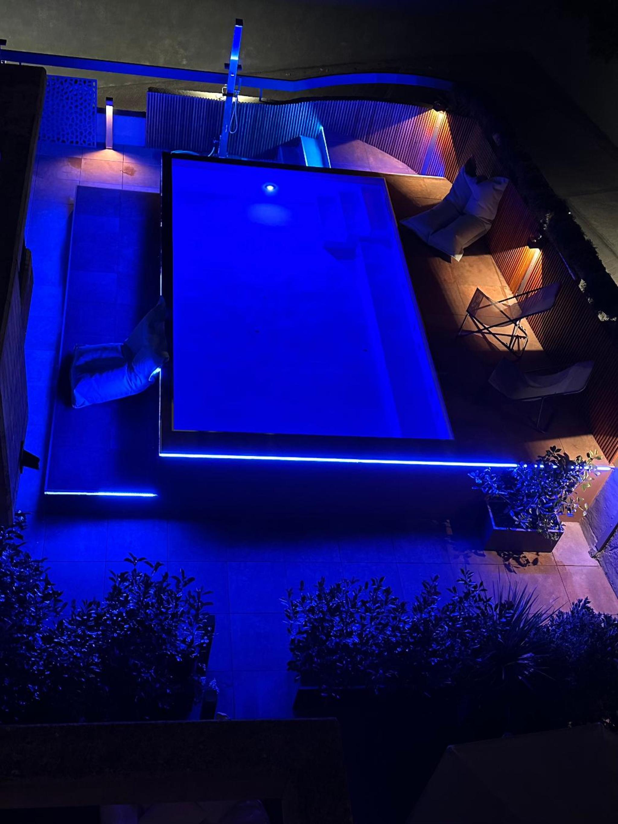 Deluxe Room - Photo 14