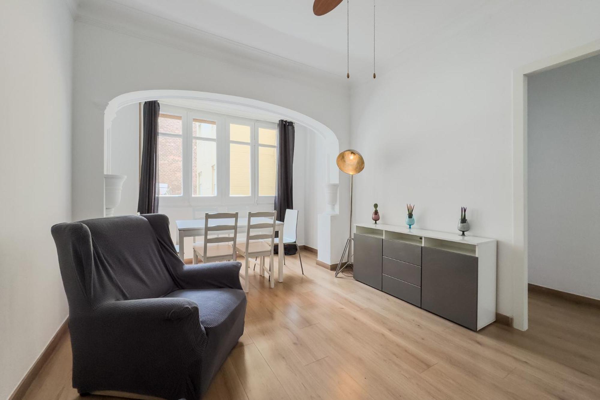 Apartamento de Cuatro Habitaciones