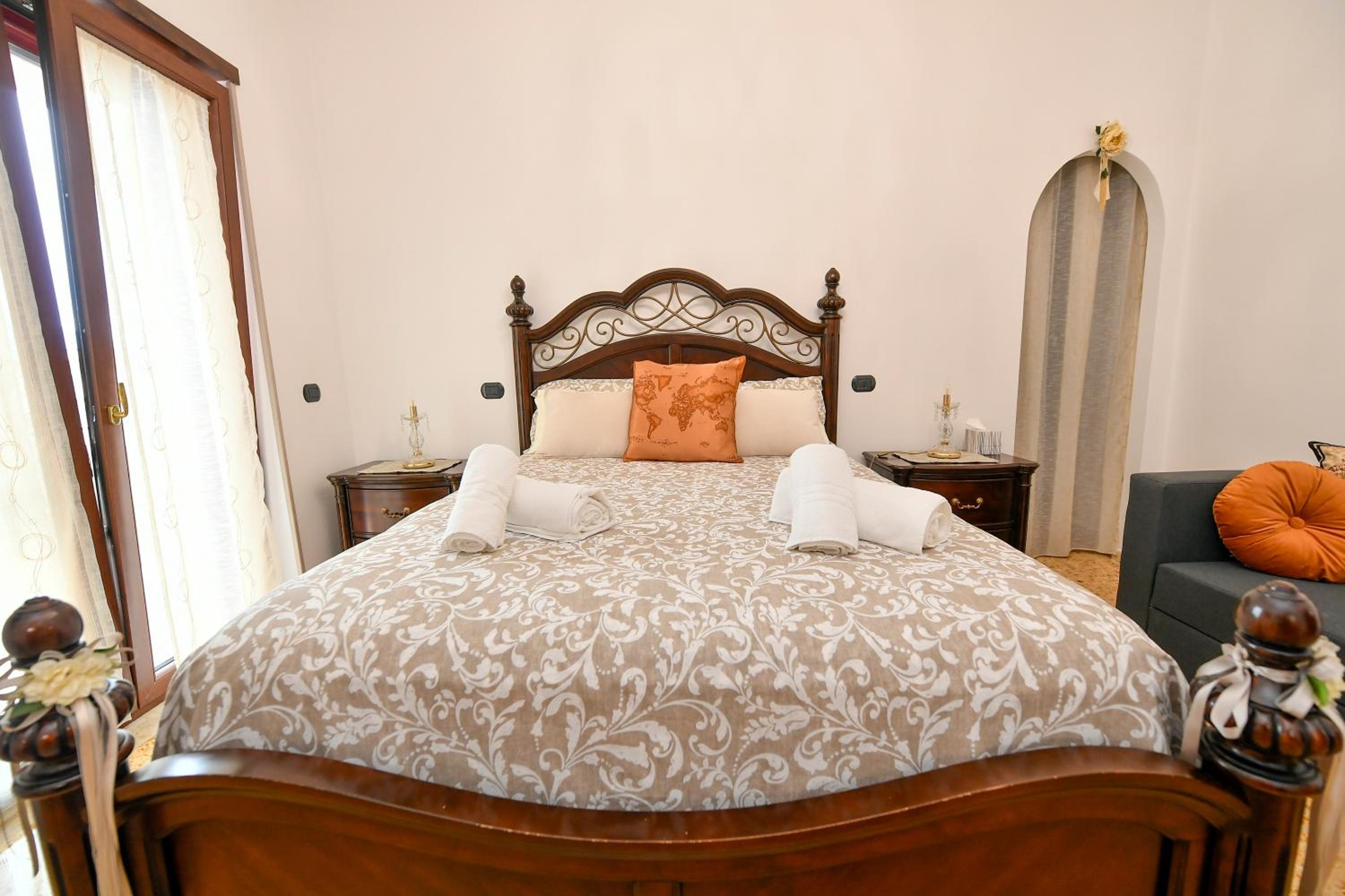 Double Room with Balcony photo 3