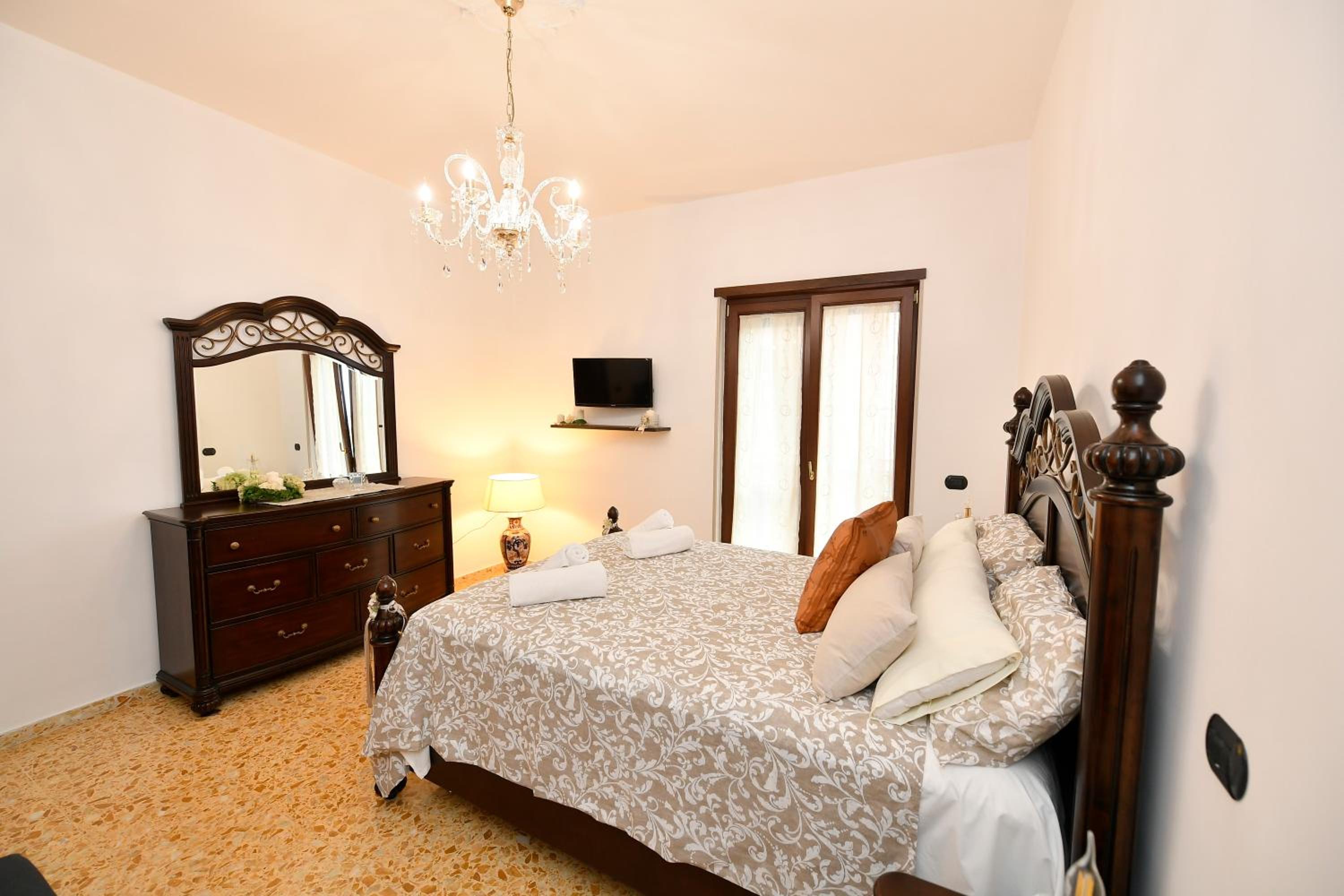 Double Room with Balcony photo 1