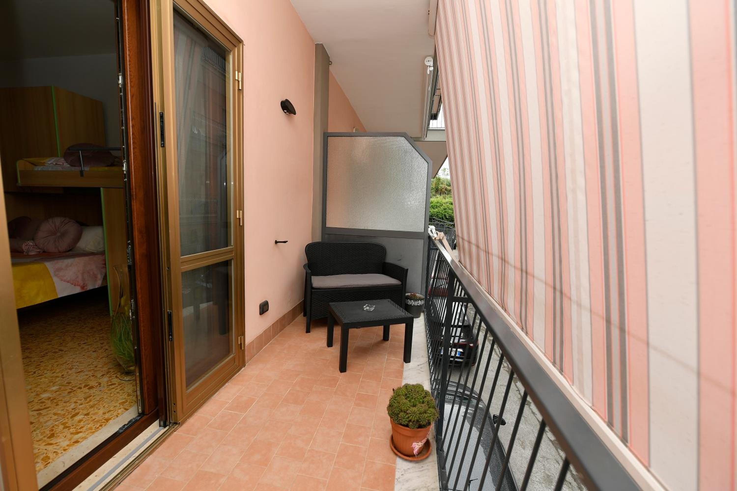 Double Room with Balcony photo 2