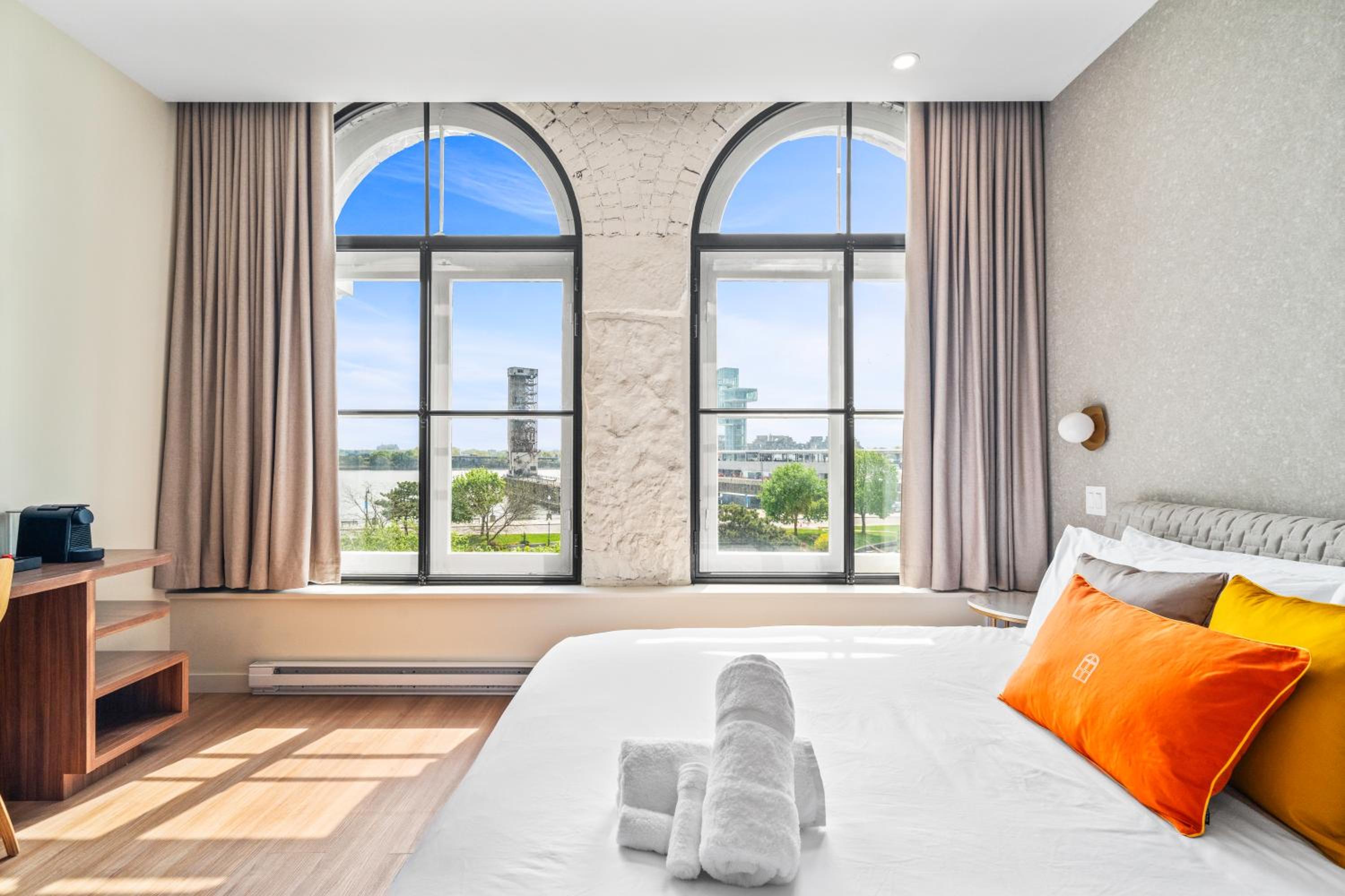 Queen Room