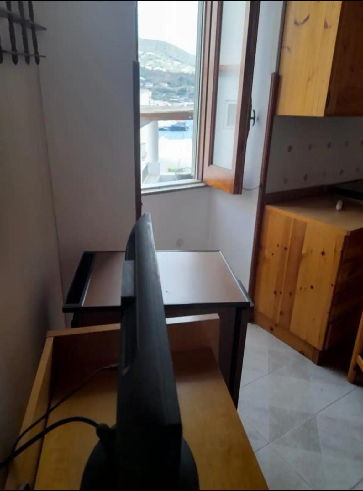 One-Bedroom House photo 2